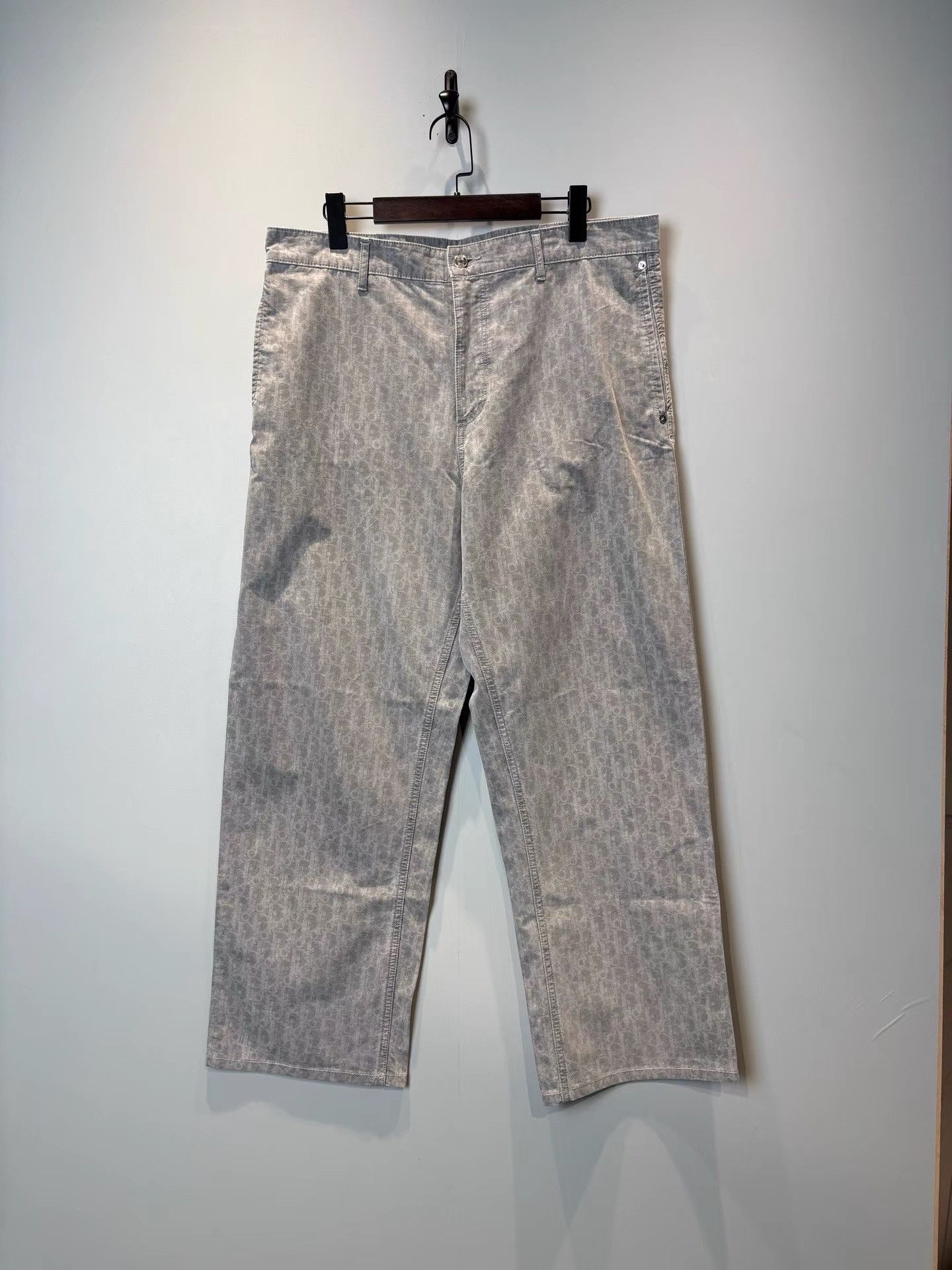 Dior Dior 25SS All-over Print Cement Grey Denim Pants K36 Size US 36 / EU 52 - 1 Thumbnail