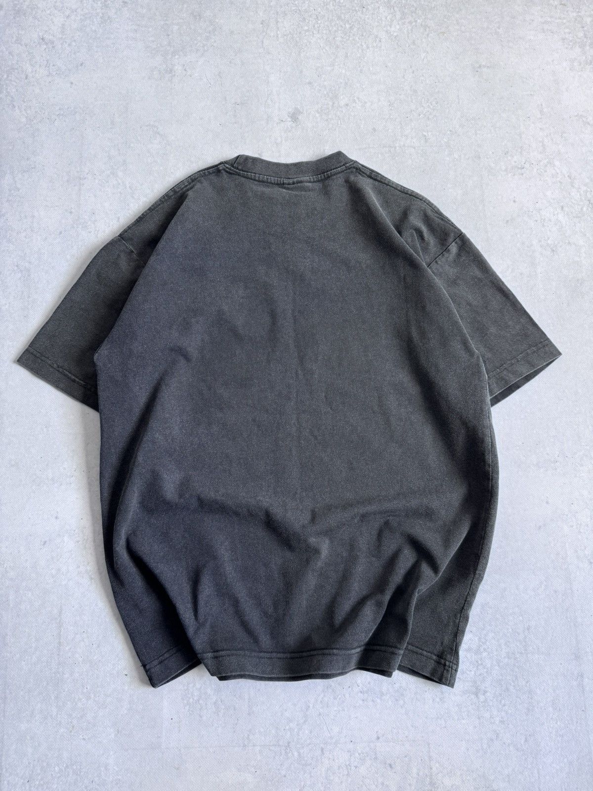 Other Vintage 00s Joker Why So Serious? Batman Archive Tee Size M Size US S / EU 44-46 / 1 - 8 Thumbnail