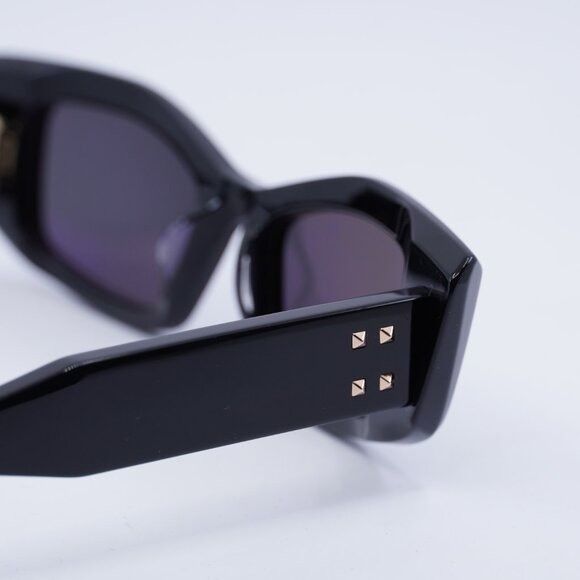 Valentino Valentino V-QUATTRO VLS-109A Sunglasses Shiny Black Size ONE SIZE - 5 Thumbnail