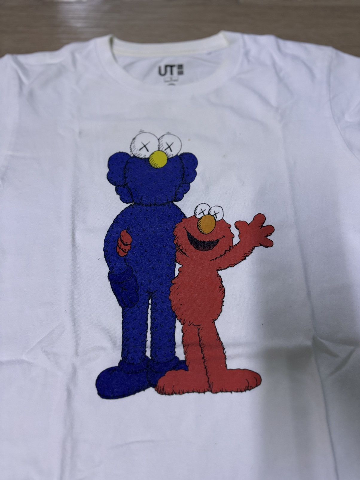 Kaws × Uniqlo UNIQLO X KAWS Size US S / EU 44-46 / 1 - 3 Thumbnail