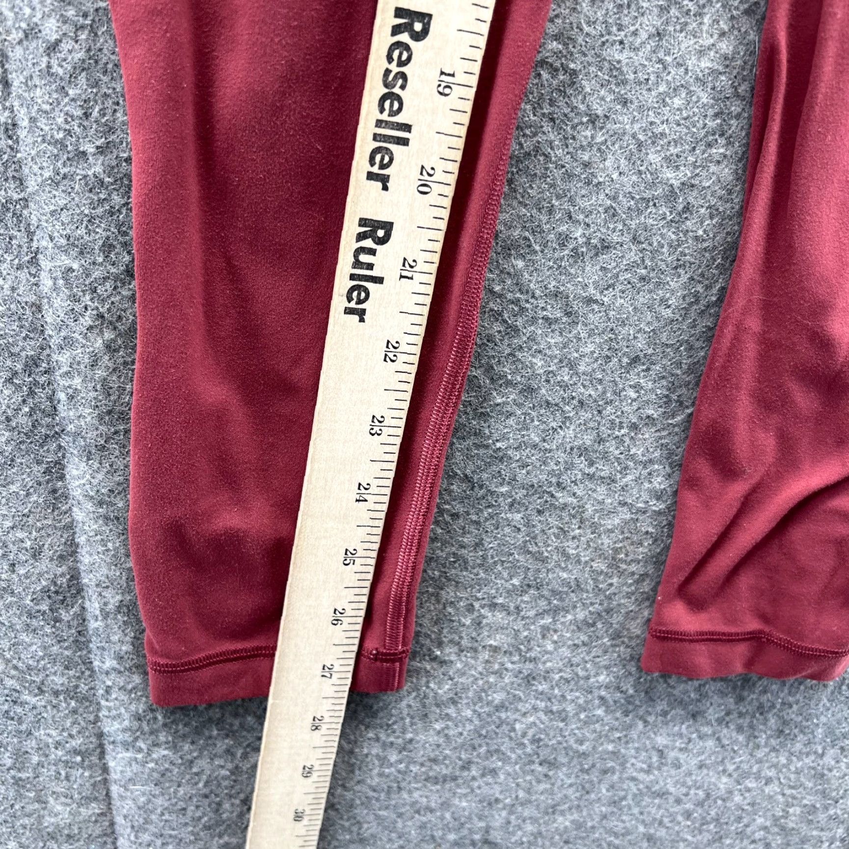Lululemon Lululemon Leggings Women 4 Red Align High Rise Nulu Fabric Yoga Pants Skinny Inseam 27 Multi-Season Activewear Size 27" / US 4 / IT 40 - 5 Thumbnail