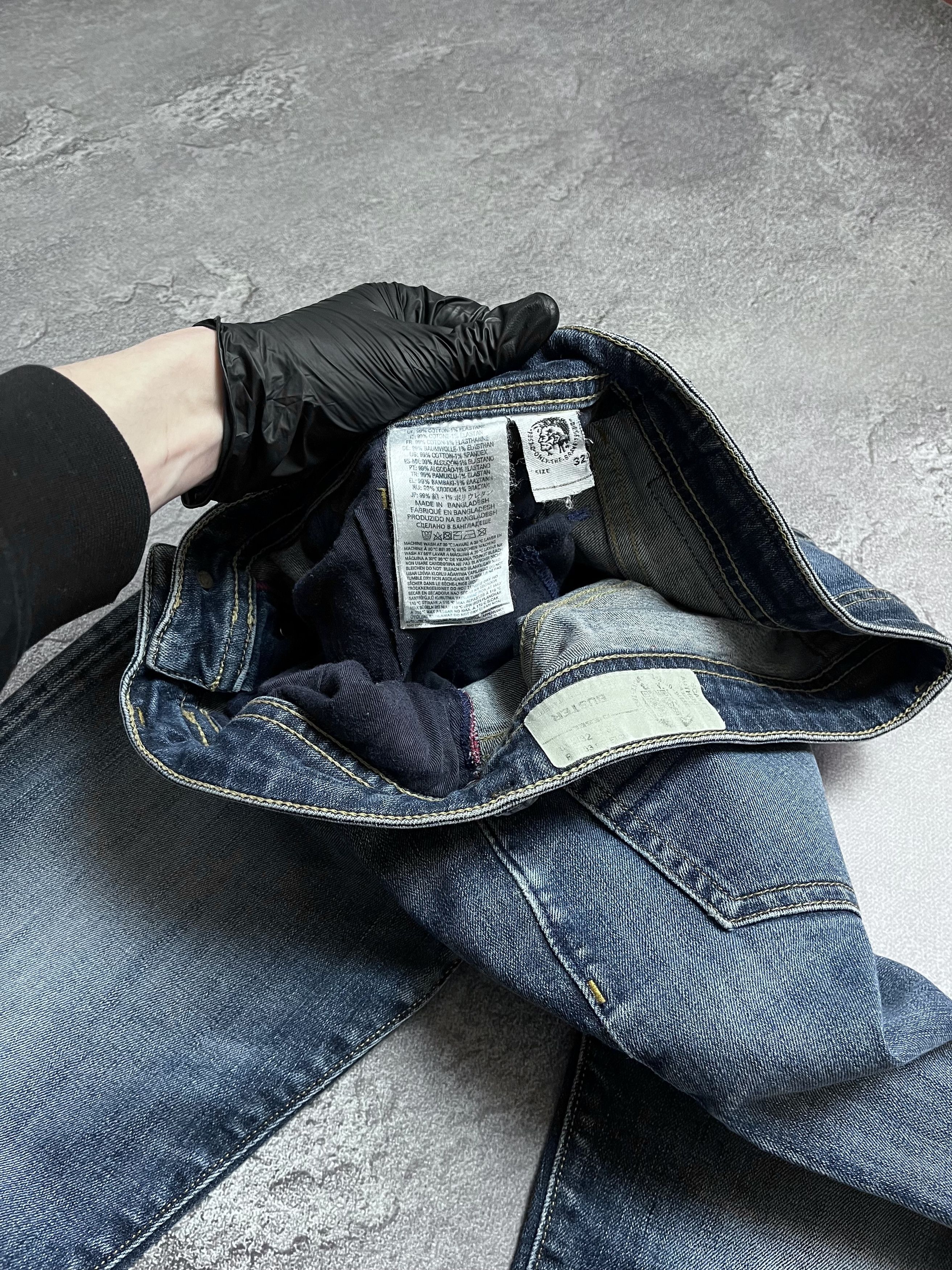 Diesel Vintage Jeans Diesel Industry Bootcut Flared Big Logo Y2K Size US 32 / EU 48 - 11 Thumbnail