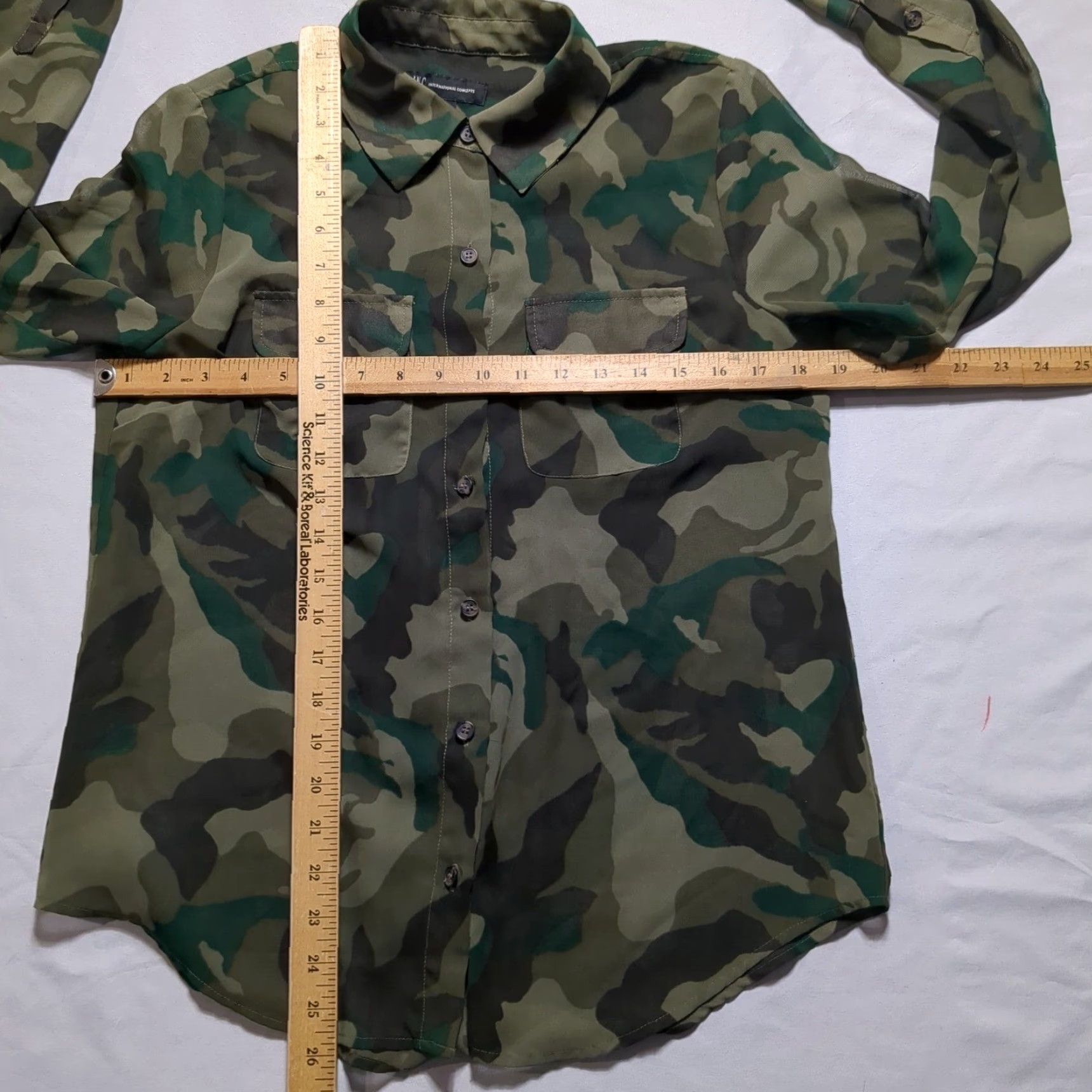 Vintage INC International Concepts Women Shirt Camouflage Button-Down Green Small Semi-Sheer Long Sleeve Button-Up Lightweight Pockets Casual Shirt Womens Size S / US 4 / IT 40 - 6 Thumbnail