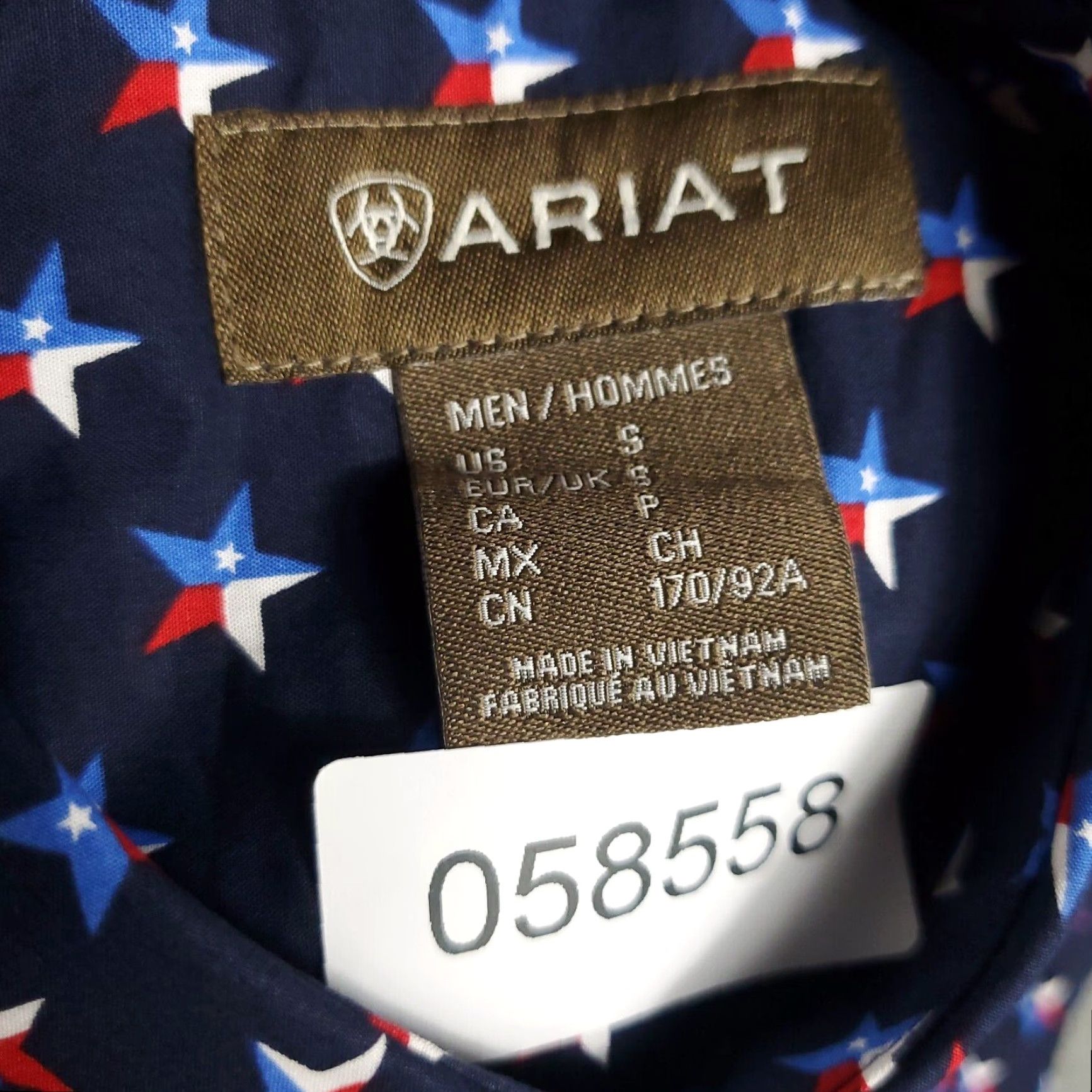 Ariat Ariat Shirt Mens Size Small Blue Star Print Casual Button Up Long Sleeve Size US S / EU 44-46 / 1 - 7 Thumbnail