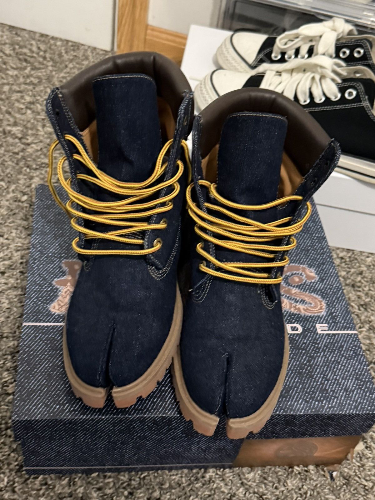 ESENES WORLDWIDE Esenes world wide tabi timbs Size US 10 / EU 43 - 1 Thumbnail