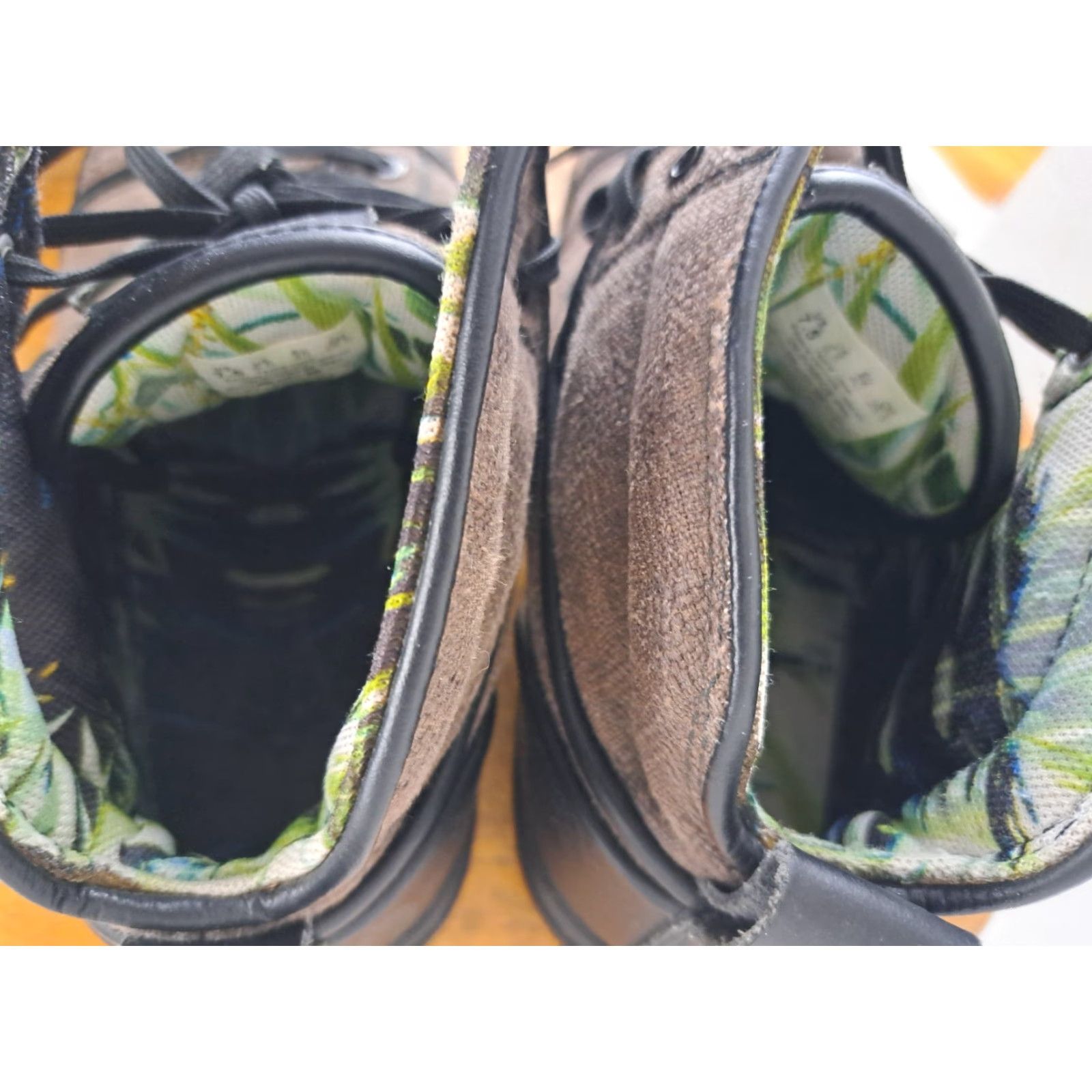 Vans VANS Sk8-Hi Hiking Outdoor Shoe Boots Suede High Top Mens 7.5 Brown Sneaker Boots Outdoor Waterproof? (Wait) Size US M / EU 48-50 / 2 - 6 Thumbnail