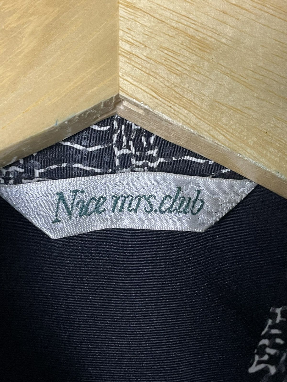 Japanese Brand × Vintage Nice Mrs Club Crocodile Print Button Up Shirt (70) Size US S / EU 44-46 / 1 - 8 Thumbnail