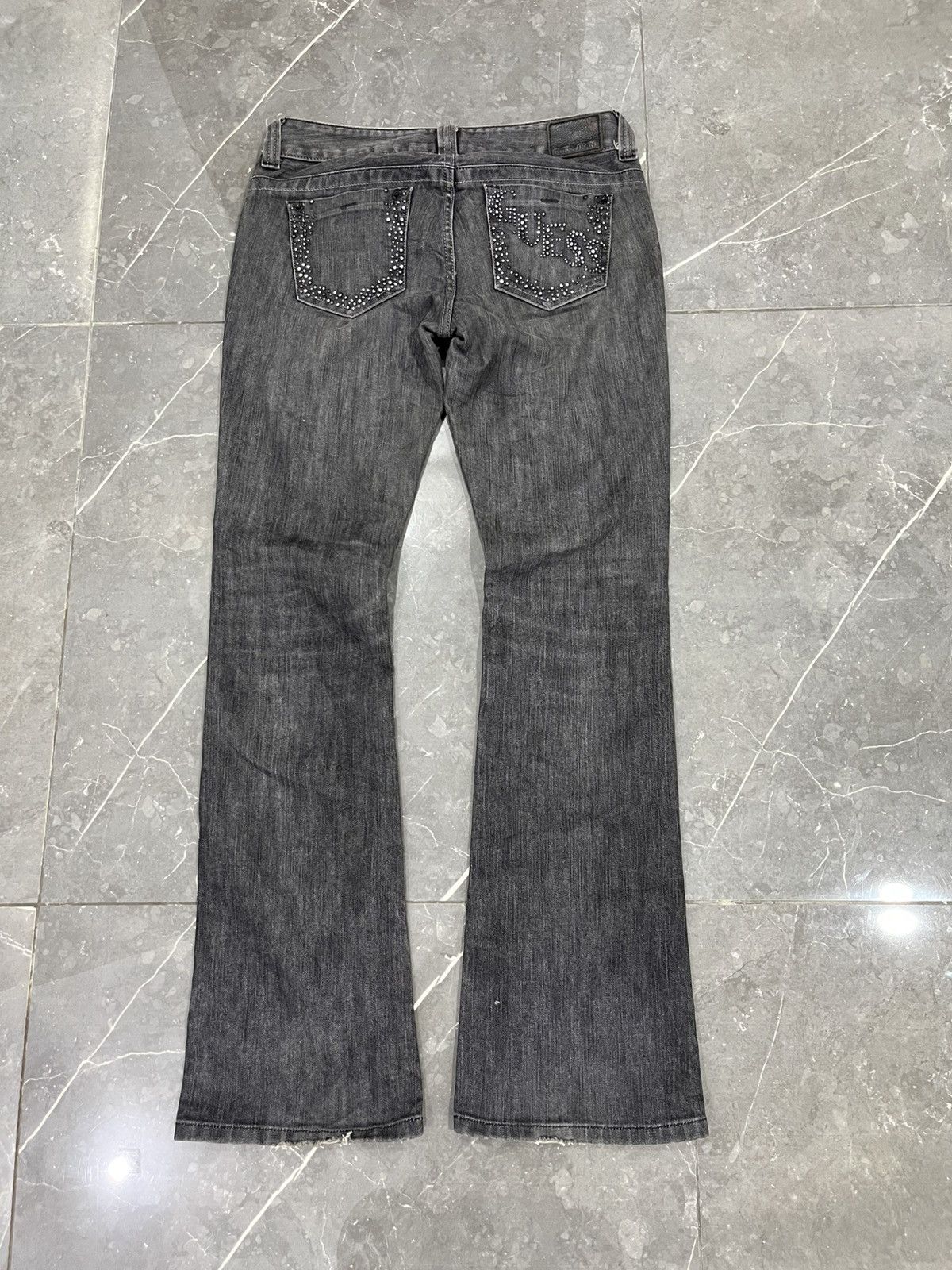 Guess GUEES FLARED JEANS Y2K STYLED Size 29" - 1 Thumbnail
