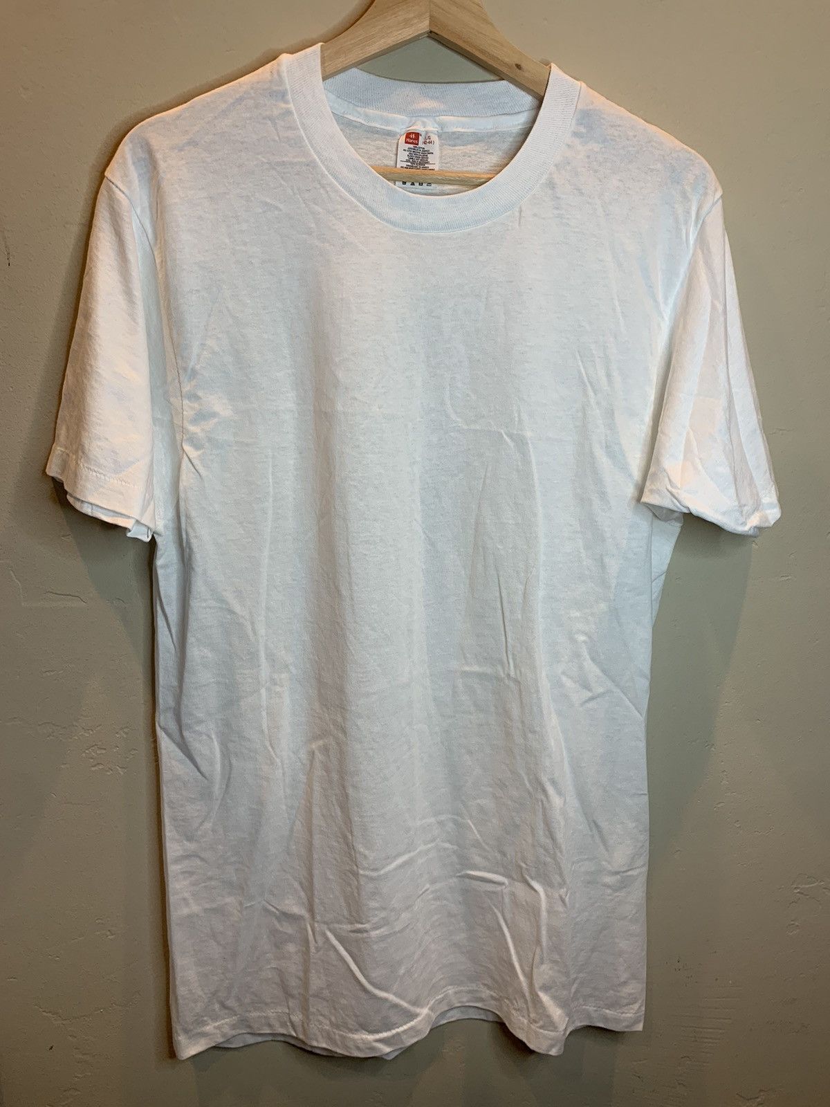 image of Made In USA Vintage Deadstock Single Stitch Blank T-Shirt in White, Men's (Size Large)