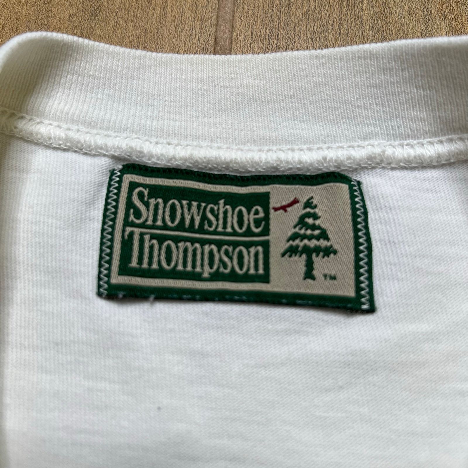 Vintage Vintage 90s North American Wilderness T shirt Outdoors Sz L Size US L / EU 52-54 / 3 - 4 Thumbnail