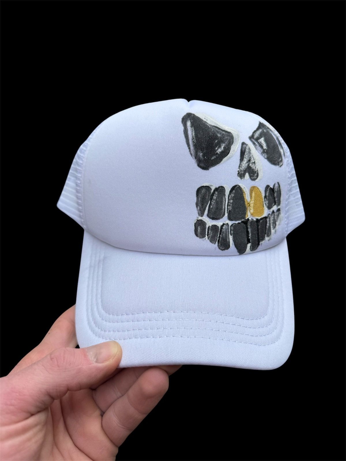 Supreme Gold tooth trucker Size ONE SIZE - 2 Thumbnail