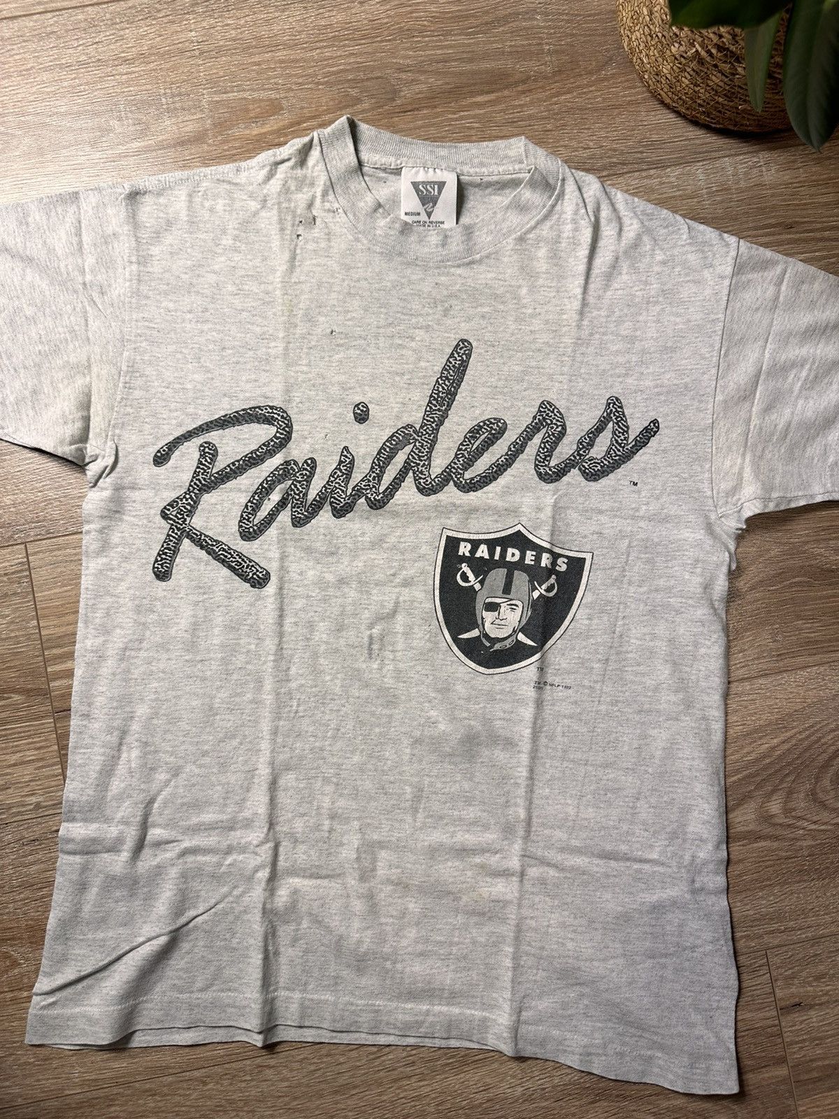 NFL Vintage 90s 1992 Oakland Raiders T Shirt Size US M / EU 48-50 / 2 - 2 Thumbnail