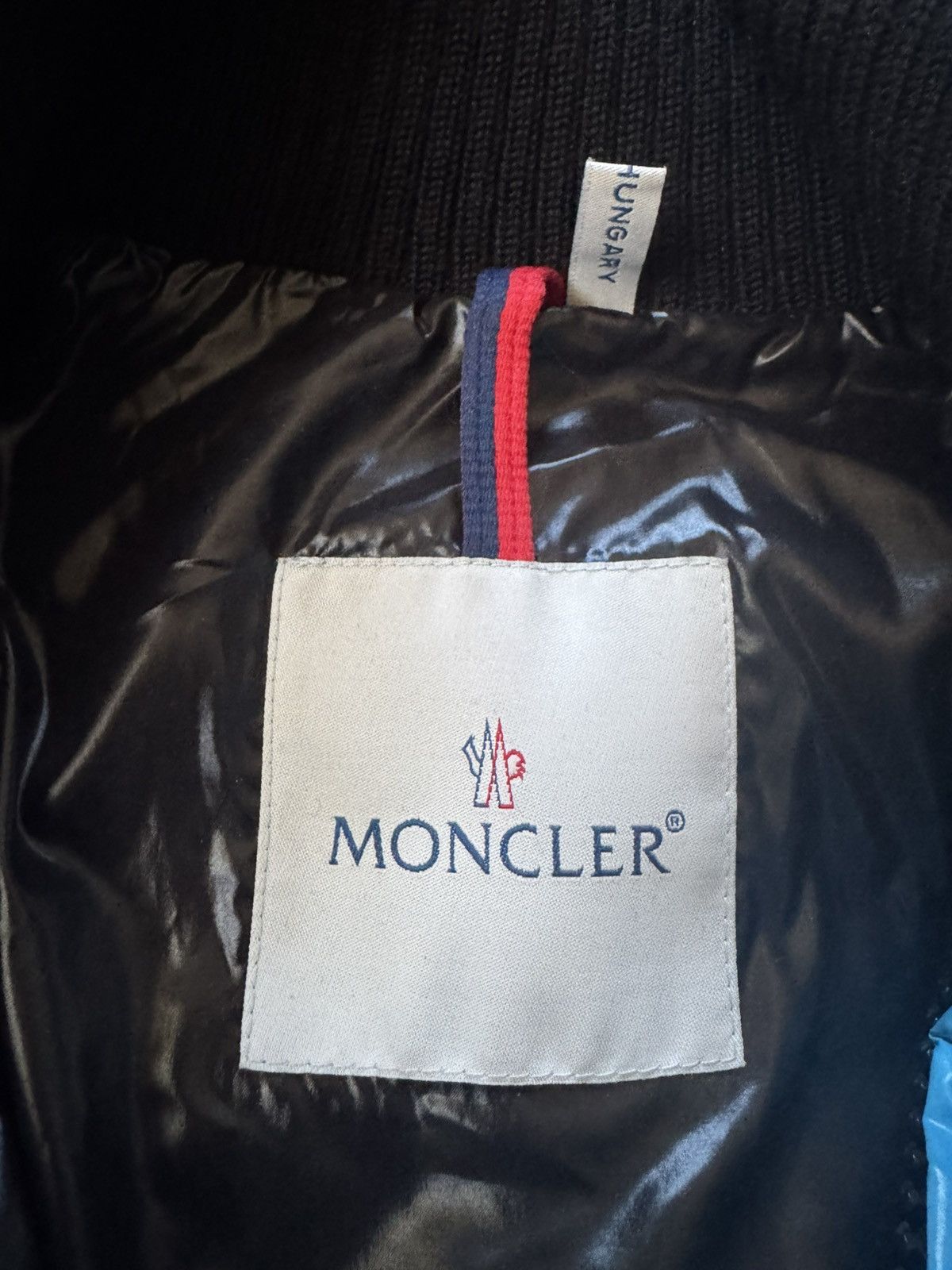 Moncler Rare Women’s Moncler Jacket Size L / US 10 / IT 46 - 2 Thumbnail