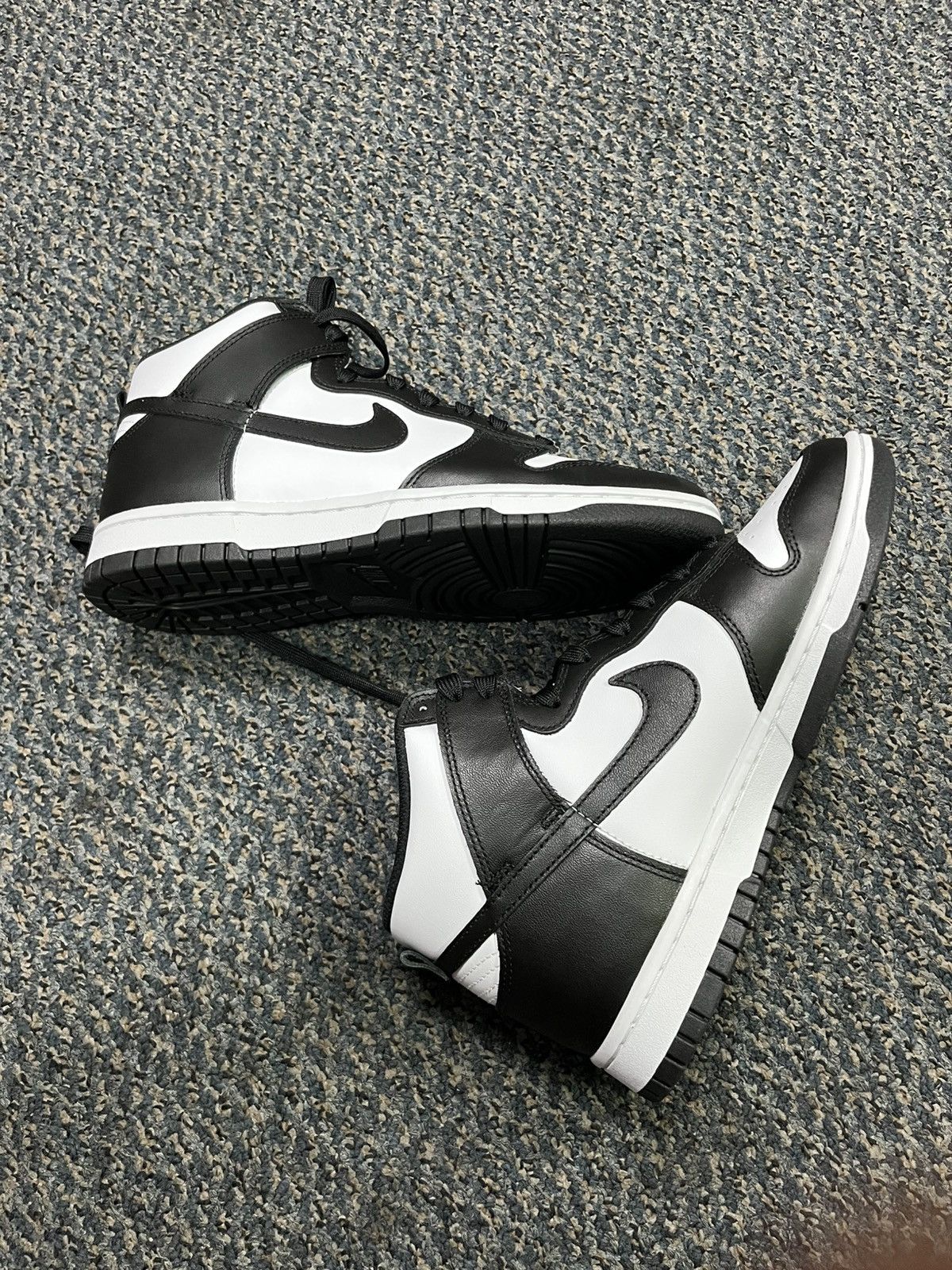 Nike Nike dunk hi retro black/white Size US 8 / EU 41 - 2 Thumbnail