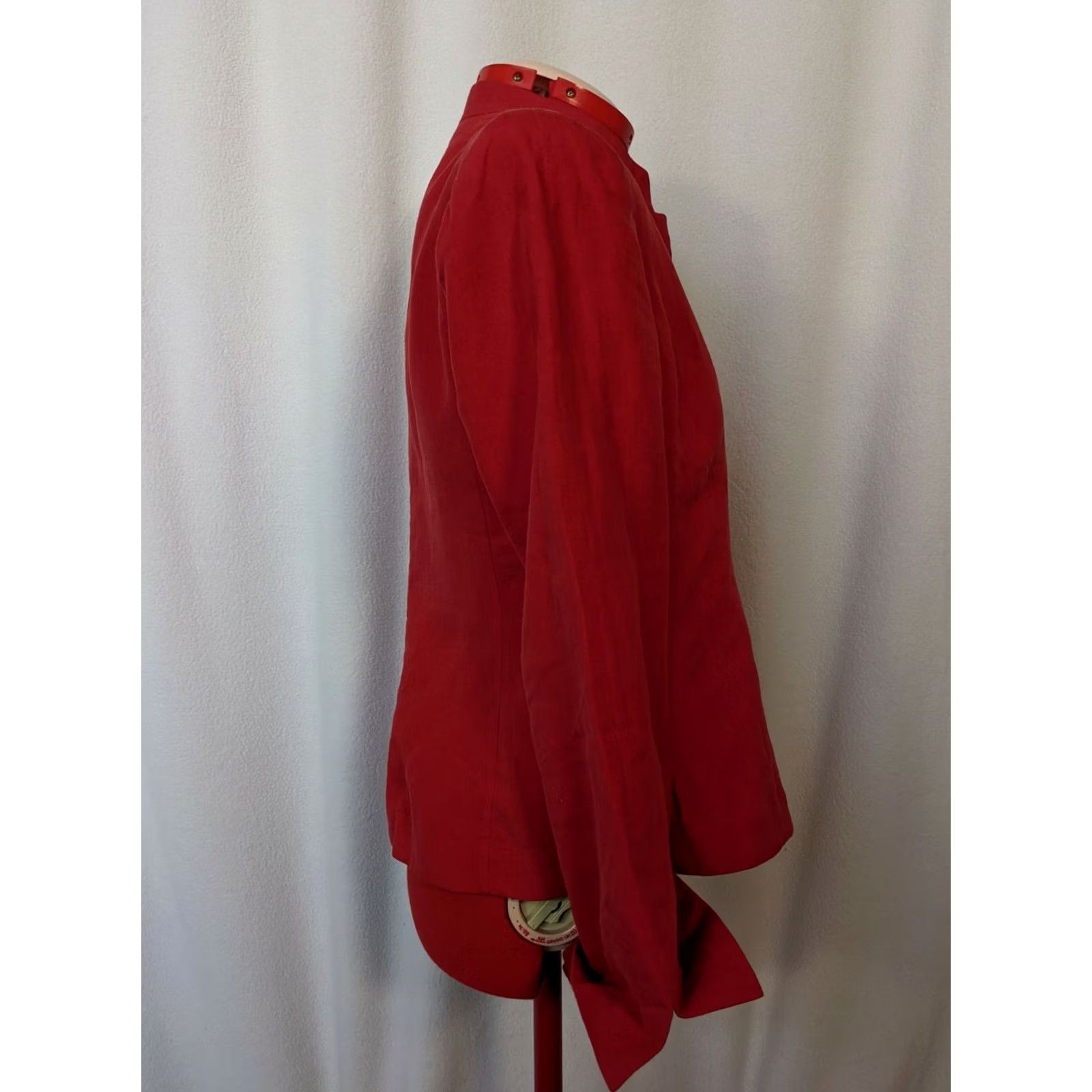 Giorgio Armani VINTAGE Giorgio Armani Collezioni Blazer Jacket Women 10 Red Linen Mandarin Neck Italy 2008 Spring Size L / US 10 / IT 46 - 2 Thumbnail