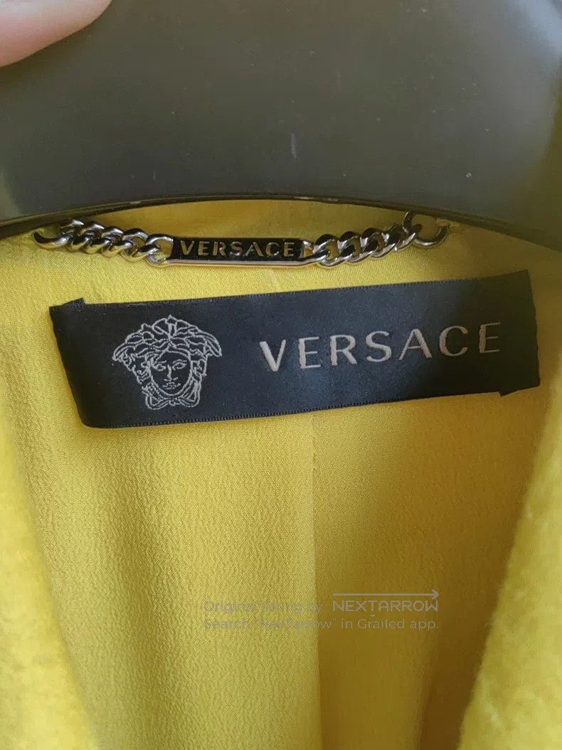 Versace Versace Women's woolen coat Size M / US 6-8 / IT 42-44 - 2 Thumbnail
