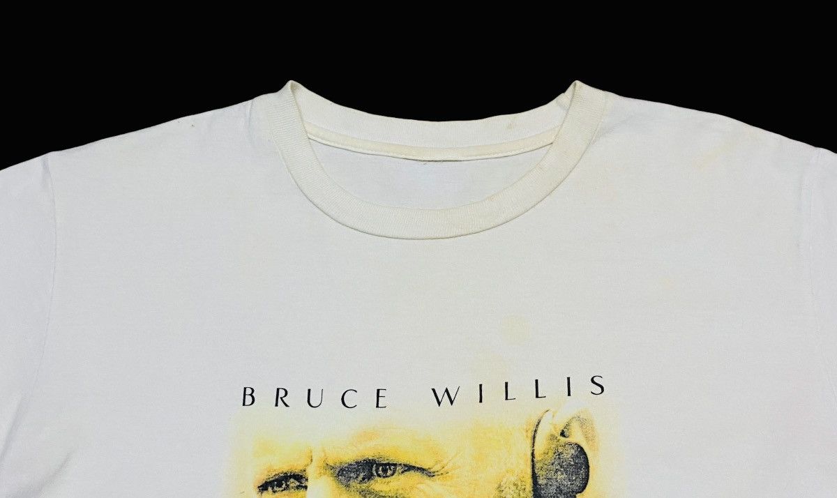 Vintage Vintage Movie Action Movie Tears Of The Sun T-shirt 2003s Size US M / EU 48-50 / 2 - 3 Thumbnail