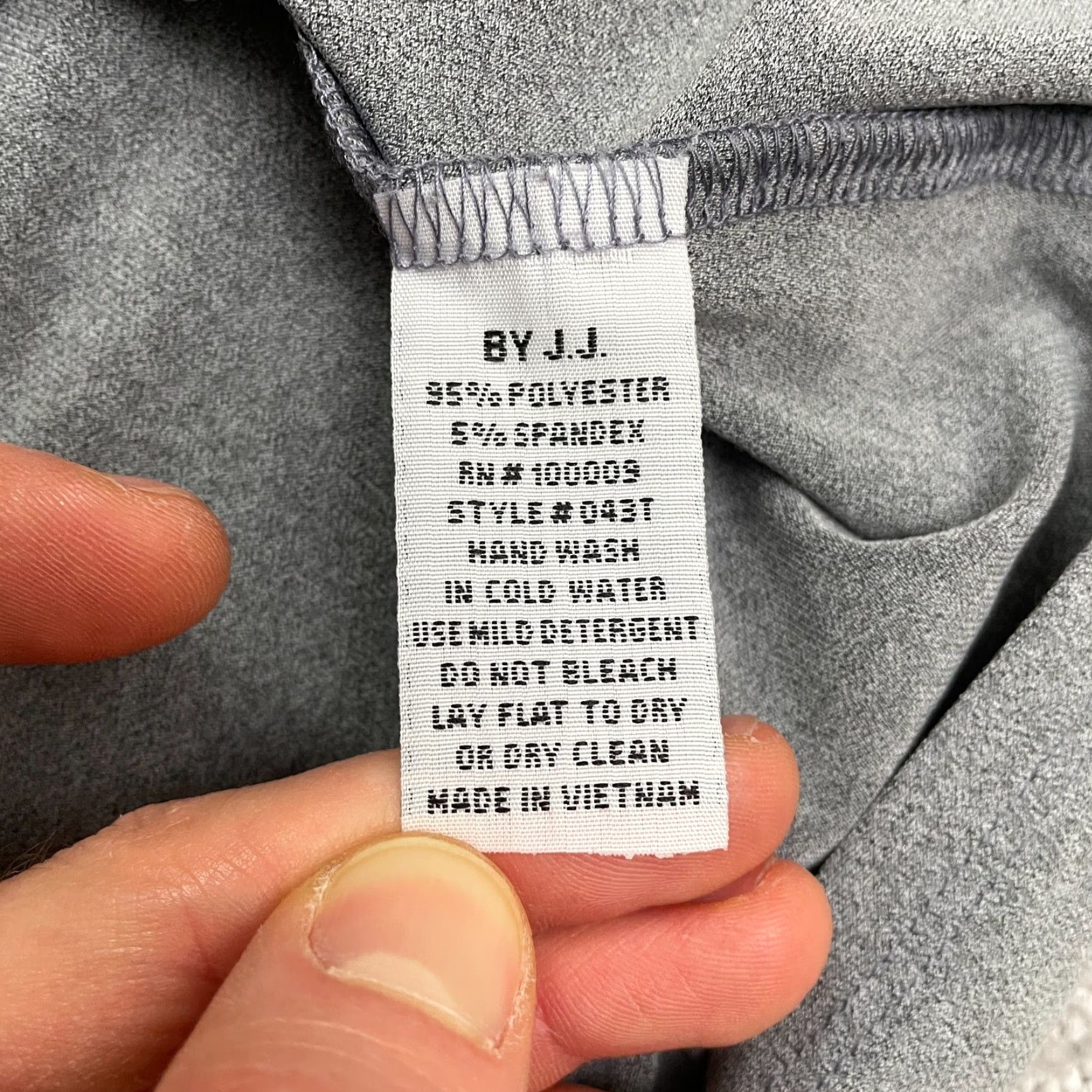 Vintage By JJ Tunic Blouse Women 3/4 Sleeve Round Neck Gray Medium Knit Polyester Spandex Casual Stretch Comfortable Regular Womens Size M / US 6-8 / IT 42-44 - 4 Thumbnail