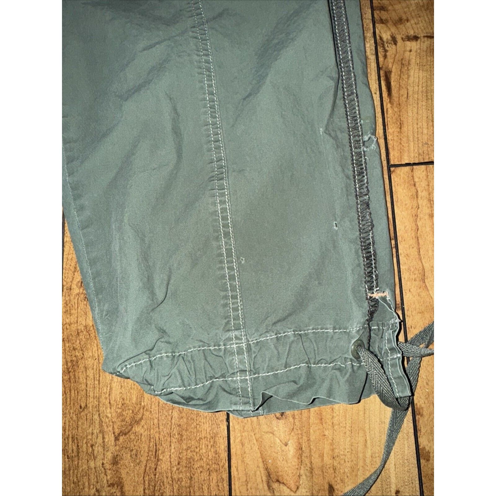 UNIONBAY Vintage Union Bay Capris Pants Green Size 13 Size 36" / US 14 / IT 50 - 2 Thumbnail