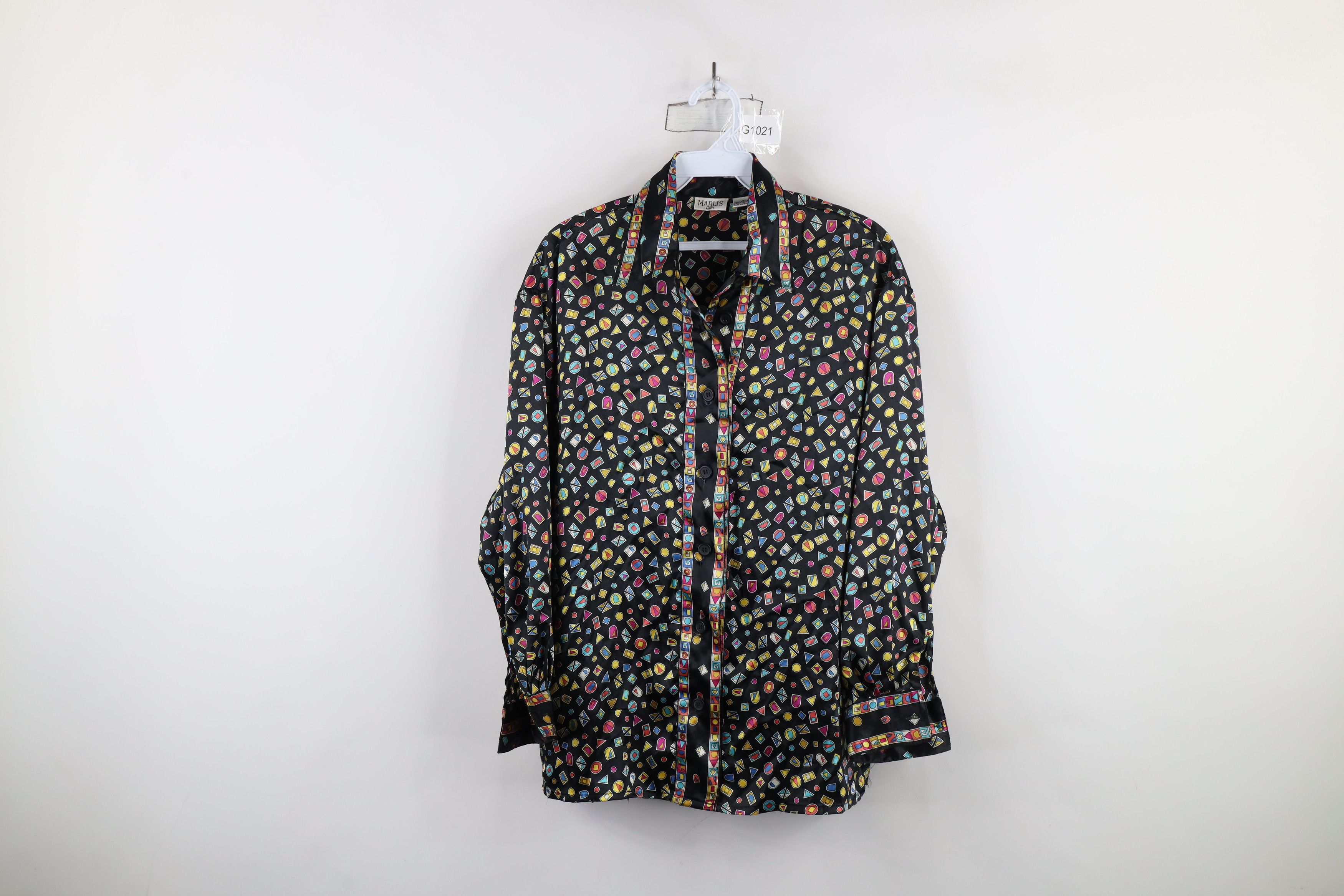 Vintage Vintage 90s Streetwear Geometric Polyester Button Shirt Size M / US 6-8 / IT 42-44 - 1 Thumbnail