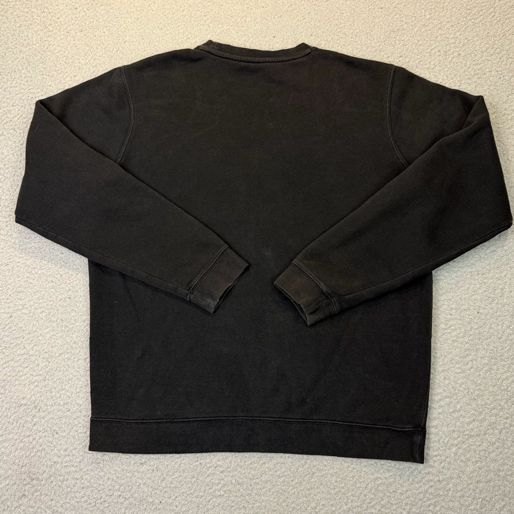 Nike VINTAGE Nike Fleece Crewneck Sweatshirt Mens M Black PullOver Swoosh Distressed Embroidered Logo Sweatshirt Size US M / EU 48-50 / 2 - 4 Thumbnail