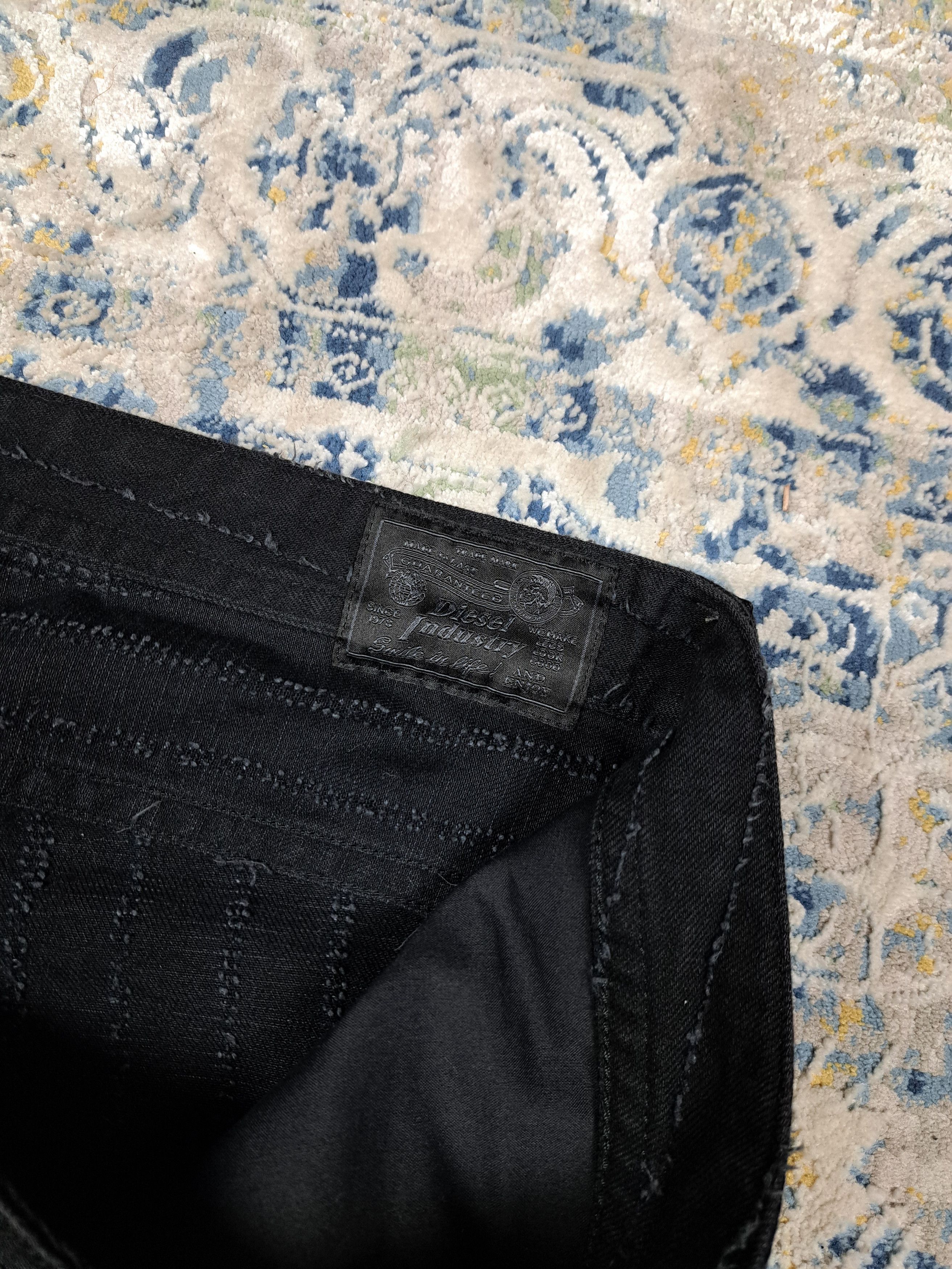 Diesel Diesel Thavar Made in Italy Distressed Denim Archive y2k Size US 36 / EU 52 - 4 Thumbnail
