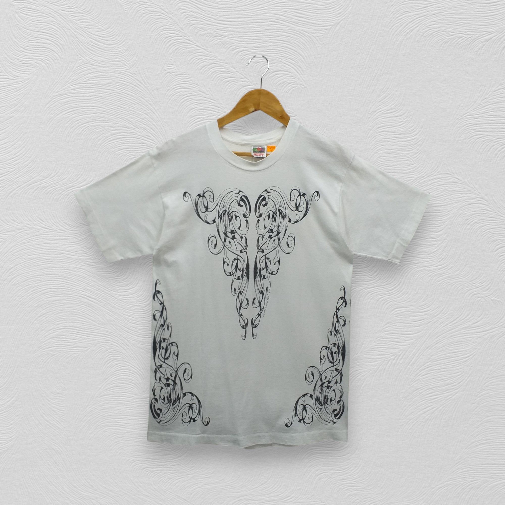 Band Tees Vintage Band 90s Living In Skin Medium Tee -E099 Size US M / EU 48-50 / 2 - 1 Thumbnail