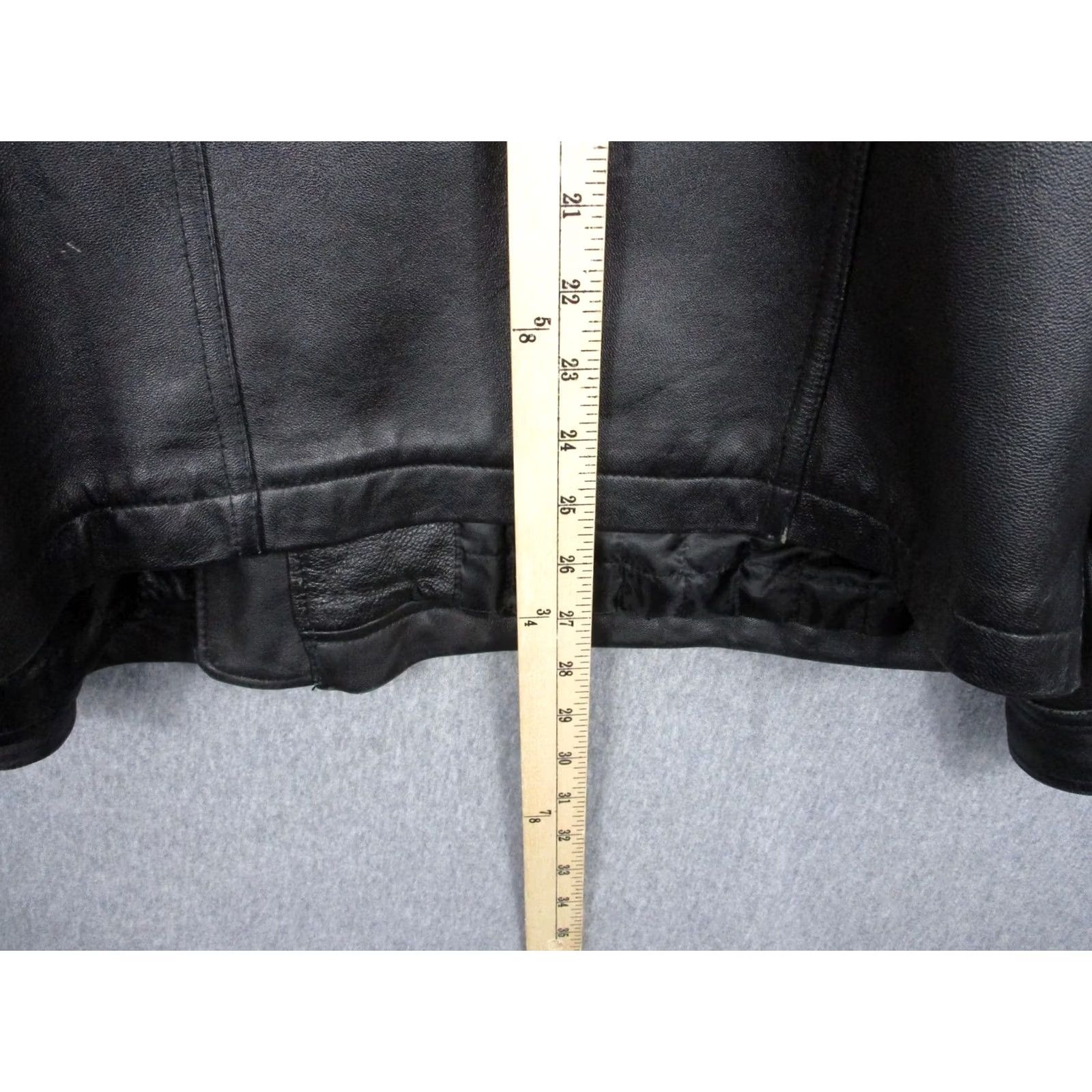 Vintage Colebrook Mens Jacket Leather Bomber Full Zip Quilted Lined Pockets Black Large Regular Fit Zip Front Shirt Collar Size US L / EU 52-54 / 3 - 7 Thumbnail