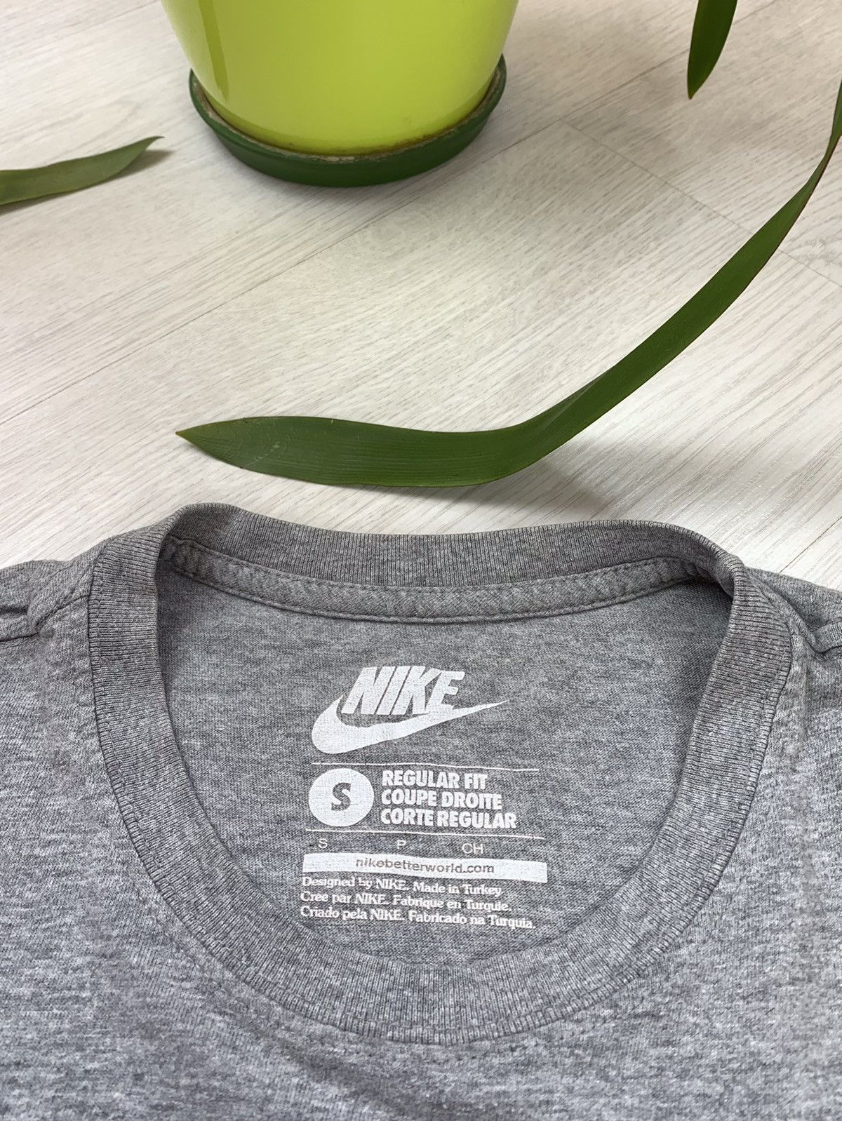 Vintage Nike Logo Vintage T-Shirt Grey Size S Size US S / EU 44-46 / 1 - 5 Thumbnail