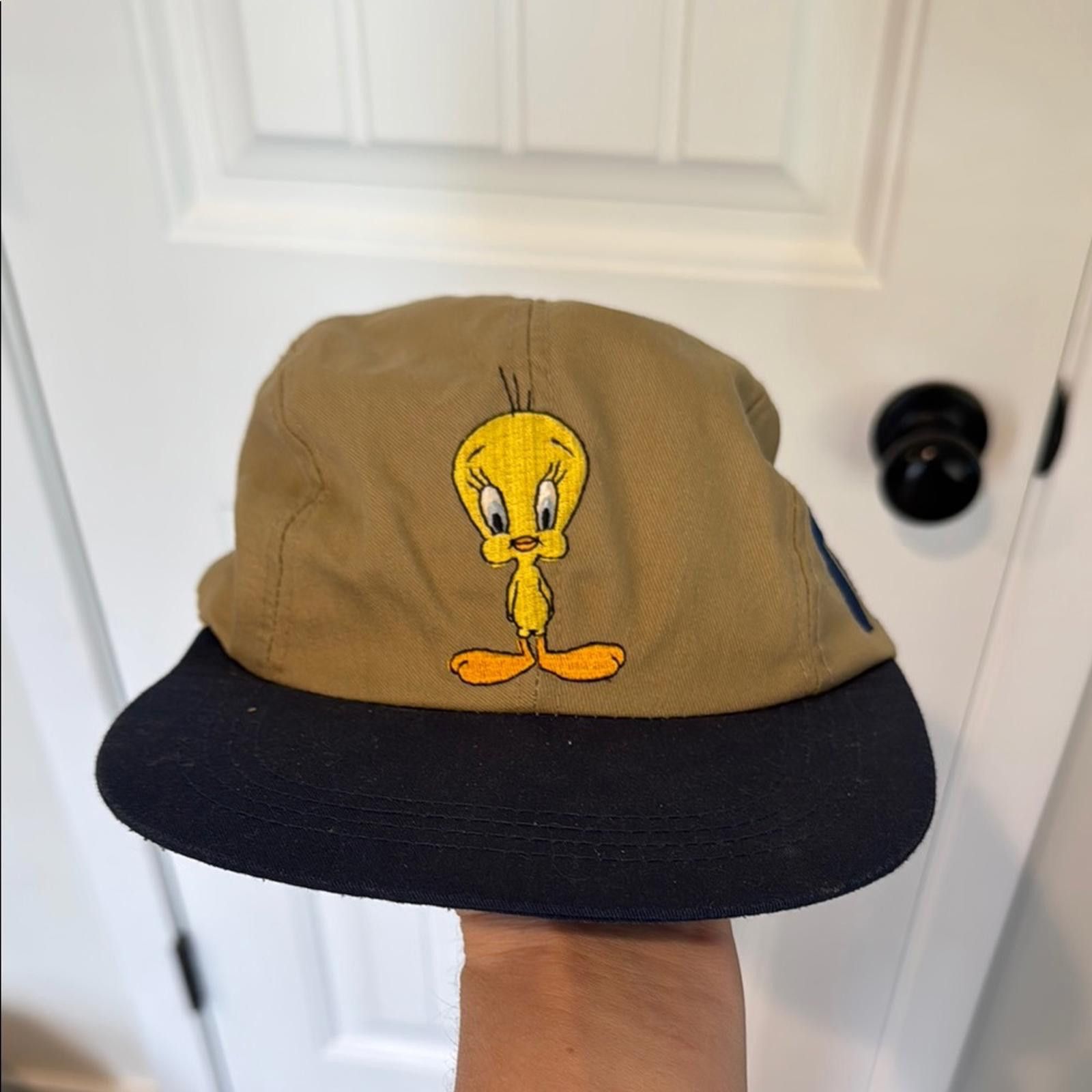 Other Vintage 90’s Looney Tunes Tweety Hat Size ONE SIZE - 1 Thumbnail
