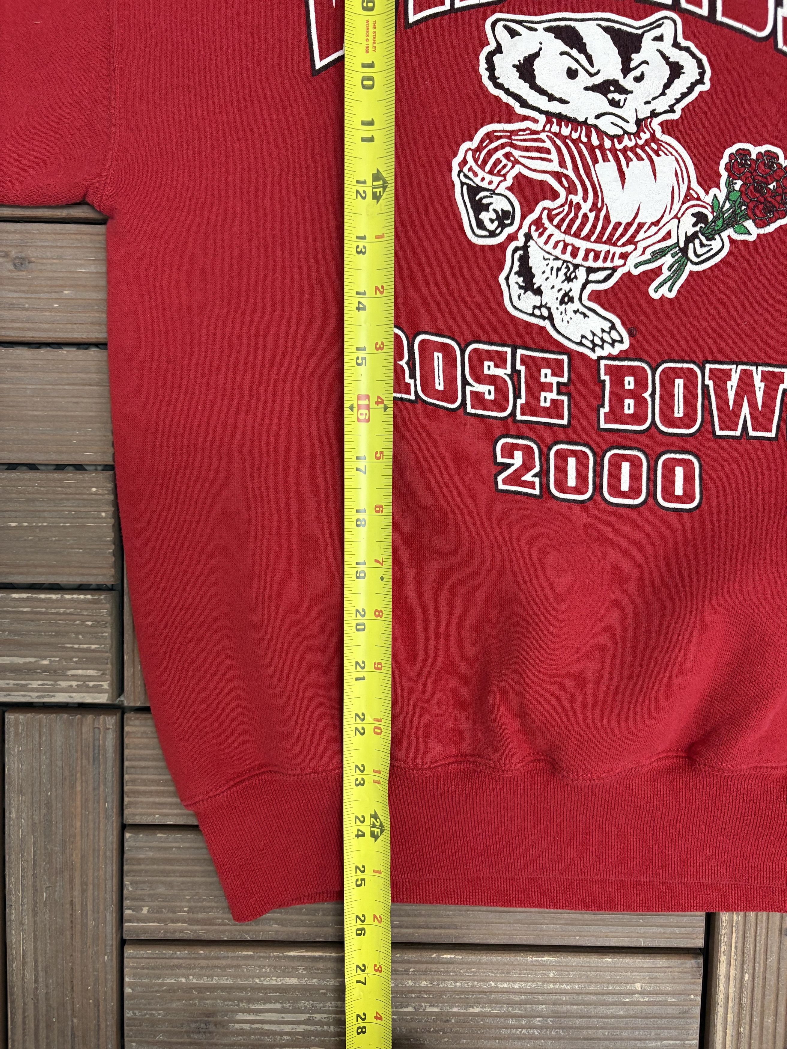 Vintage Wisconsin Badgers Rose Bowl 2000 Vintage Crewneck Sweater Size US M / EU 48-50 / 2 - 8 Thumbnail