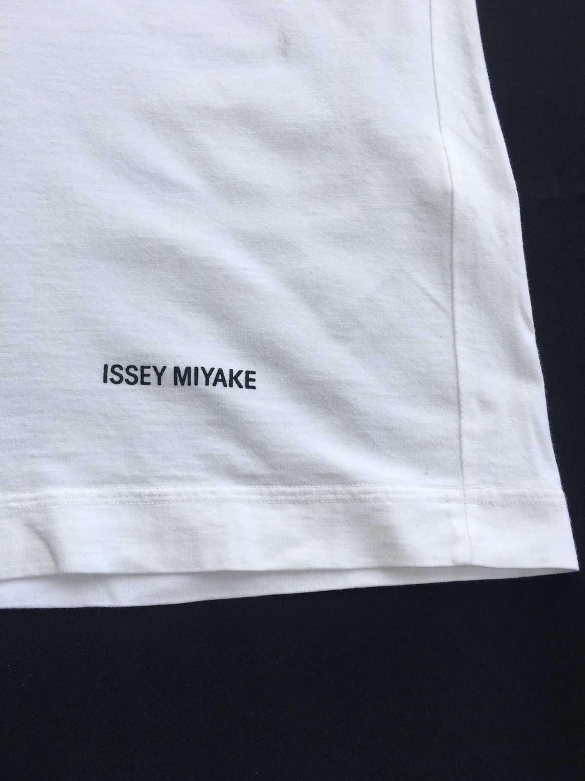 Issey Miyake Rarest Vintage 90s Issey Miyake Art Paints Tshirt Size US M / EU 48-50 / 2 - 9 Thumbnail