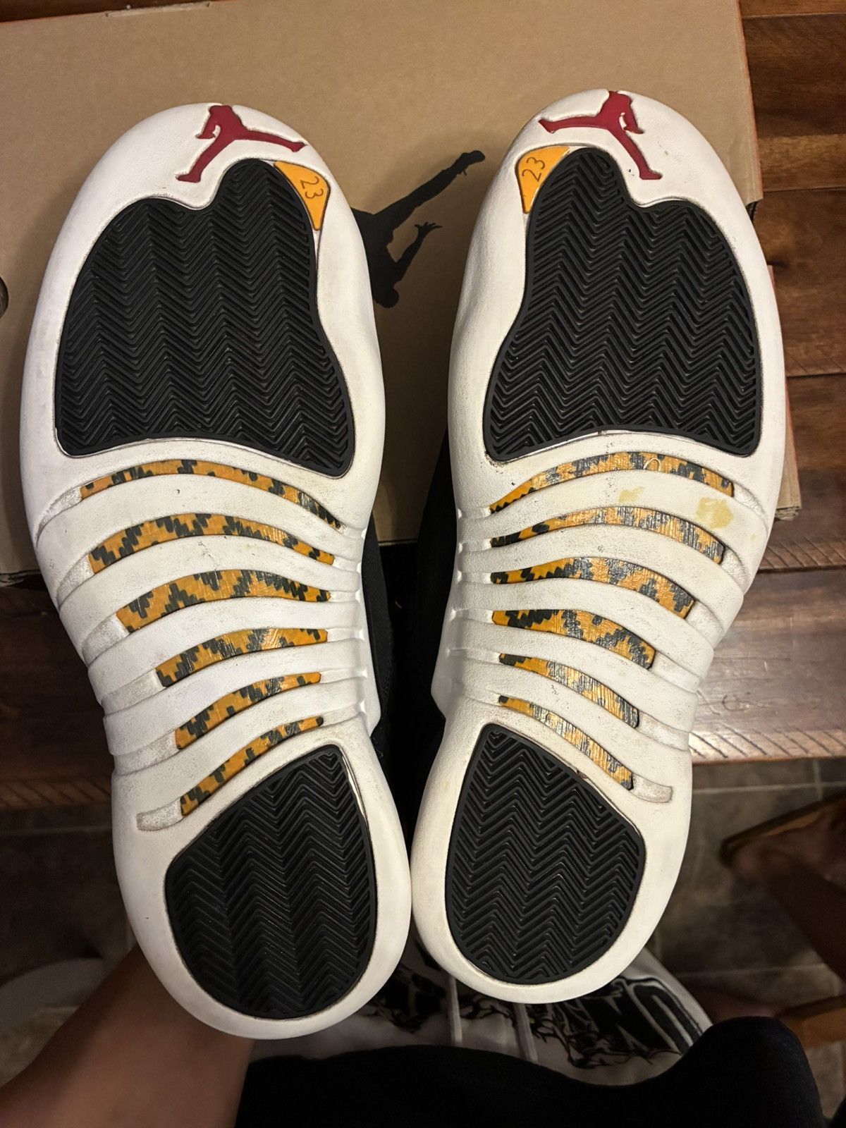Jordan Brand Jordan 12 Reverse Taxi Size US 12 / EU 45 - 5 Thumbnail