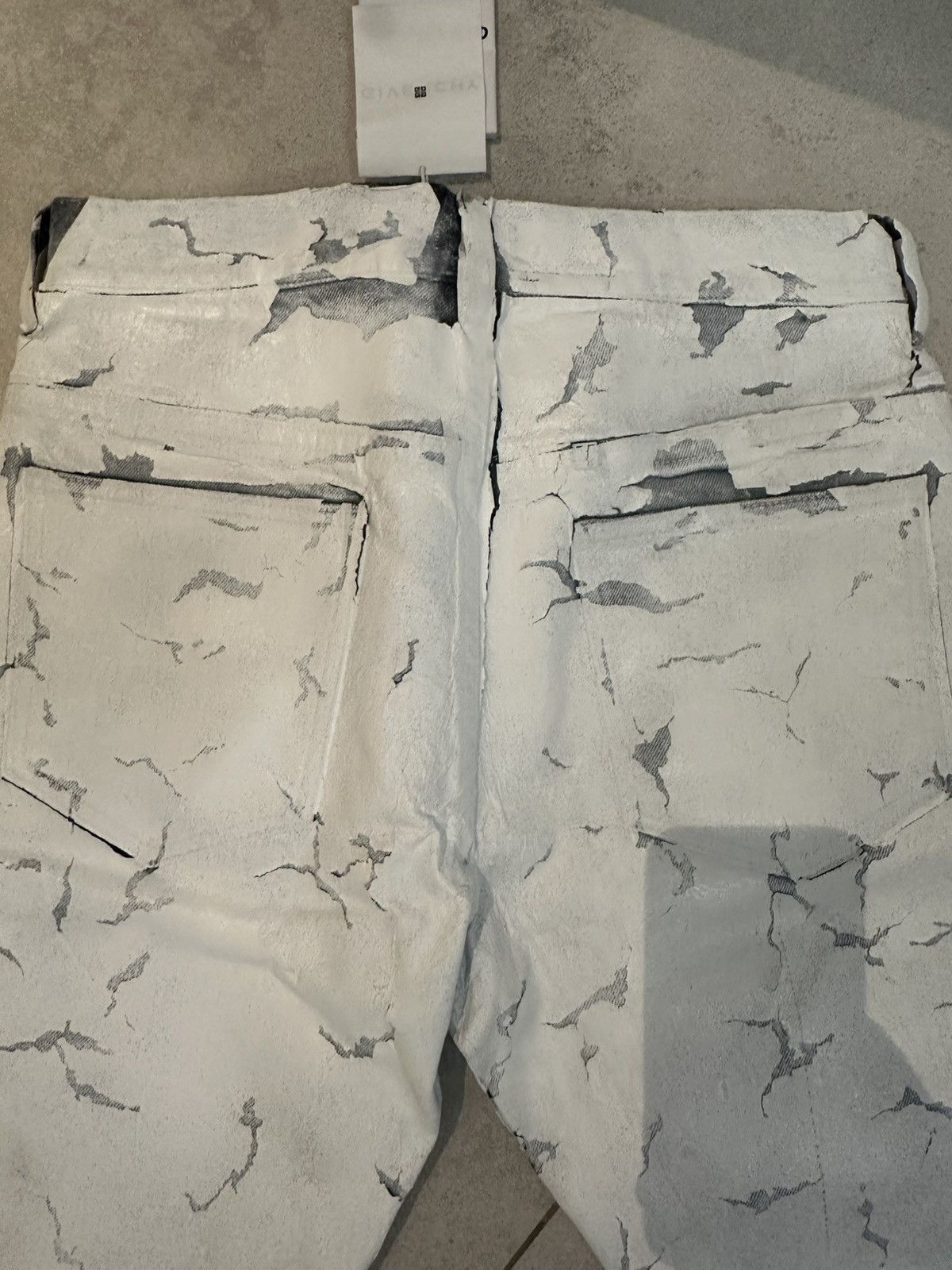 Givenchy Givenchy cracked paint pants Size US 31 - 9 Thumbnail