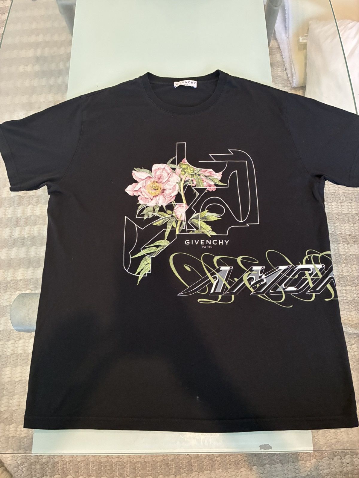 Givenchy Givenchy T Shirt Size US M / EU 48-50 / 2 - 1 Thumbnail