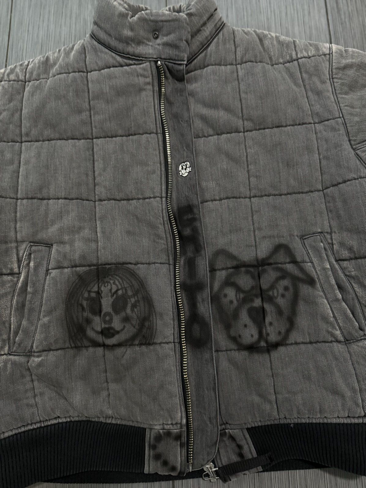 Chito Chito Finesse Pup hand-painted quilted jacket Size US L / EU 52-54 / 3 - 7 Thumbnail