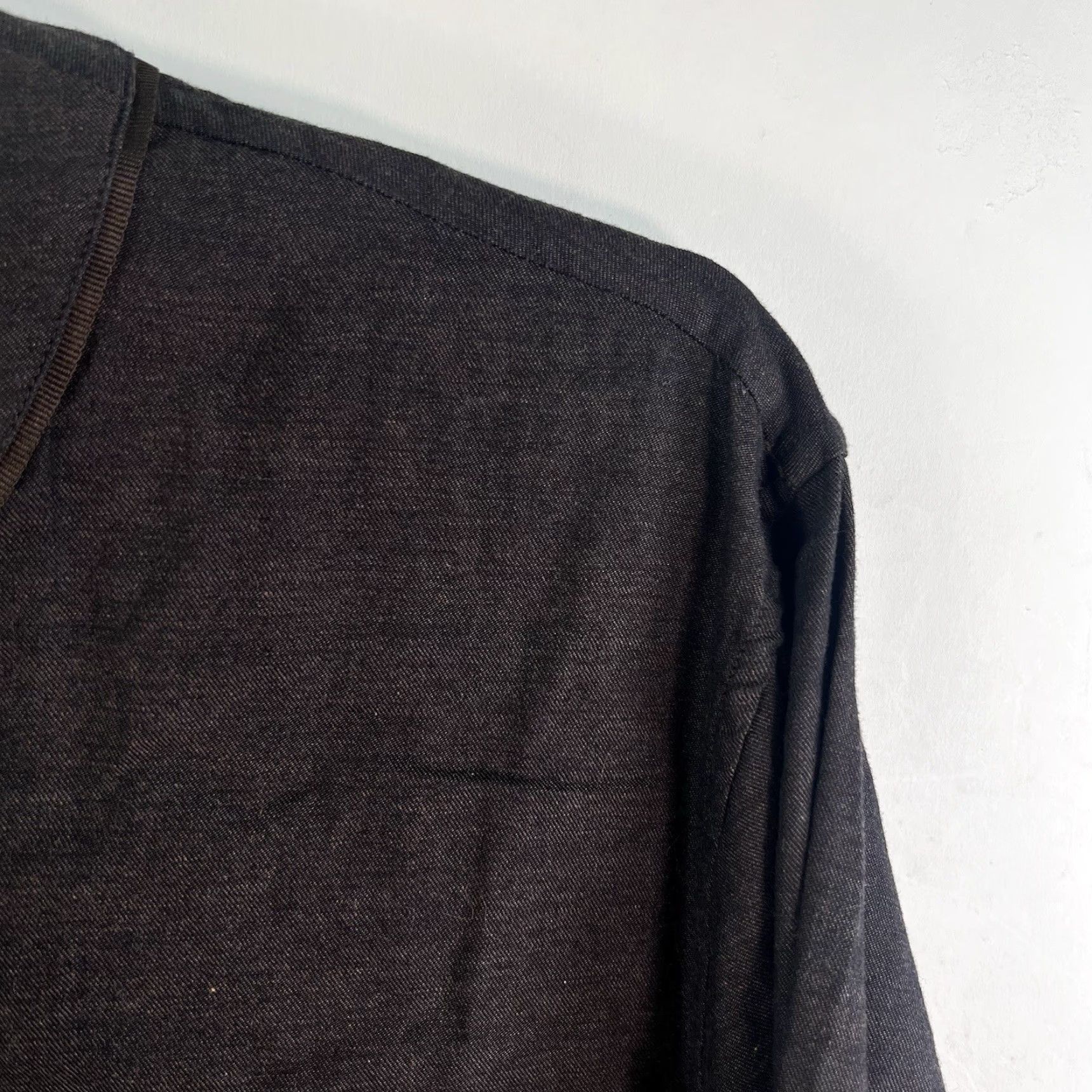 Ecko Unltd. Marc Ecko Cut & Sew Henley Button-Up Shirt Mens XL Brown Long Sleeve Solid Embroidered Size US XL / EU 56 / 4 - 2 Thumbnail