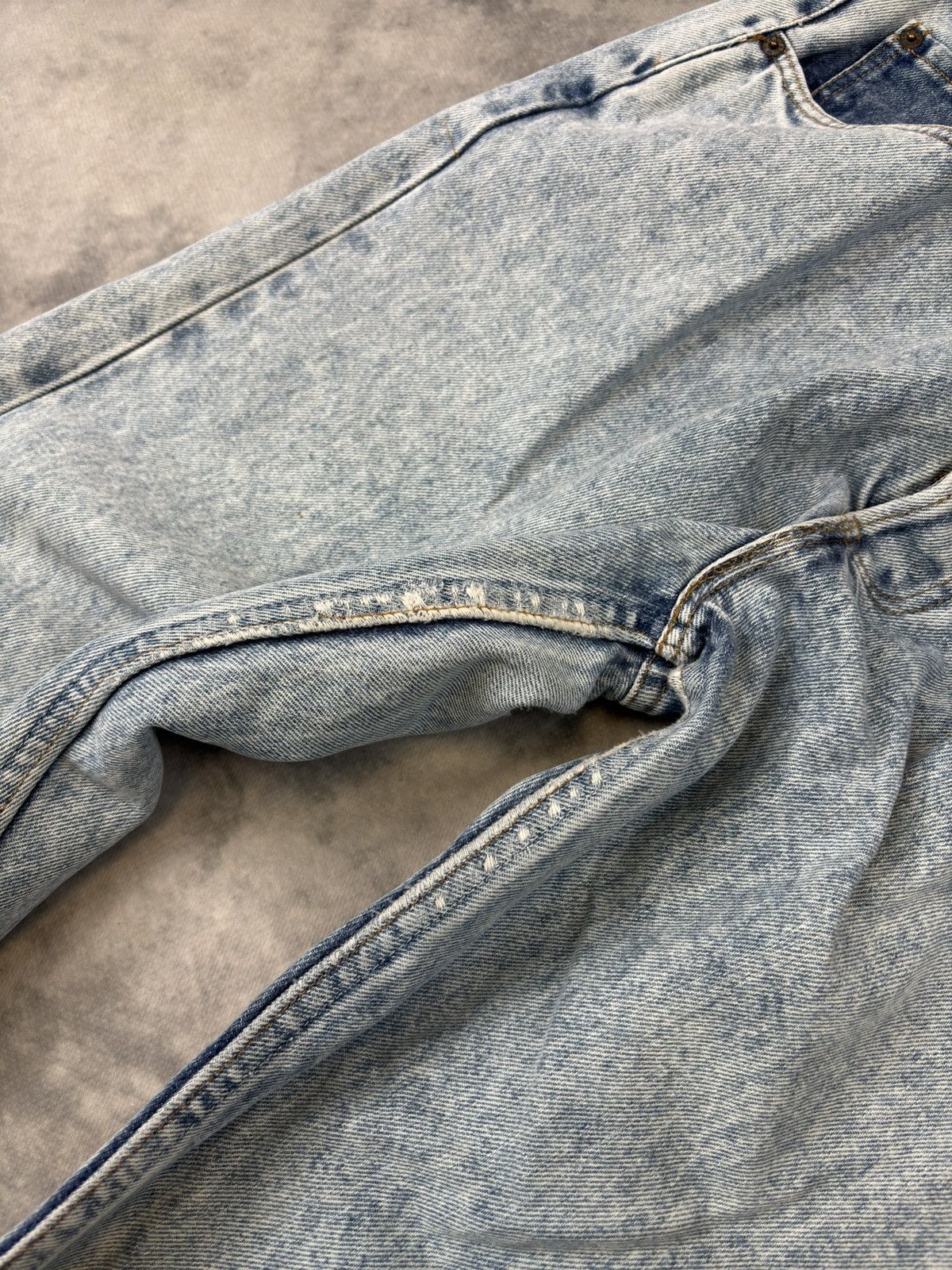 Levi's × Vintage Vintage Levis Jeans 508 Distressed Denim 1987 80s 90s pants Size US 33 - 4 Thumbnail