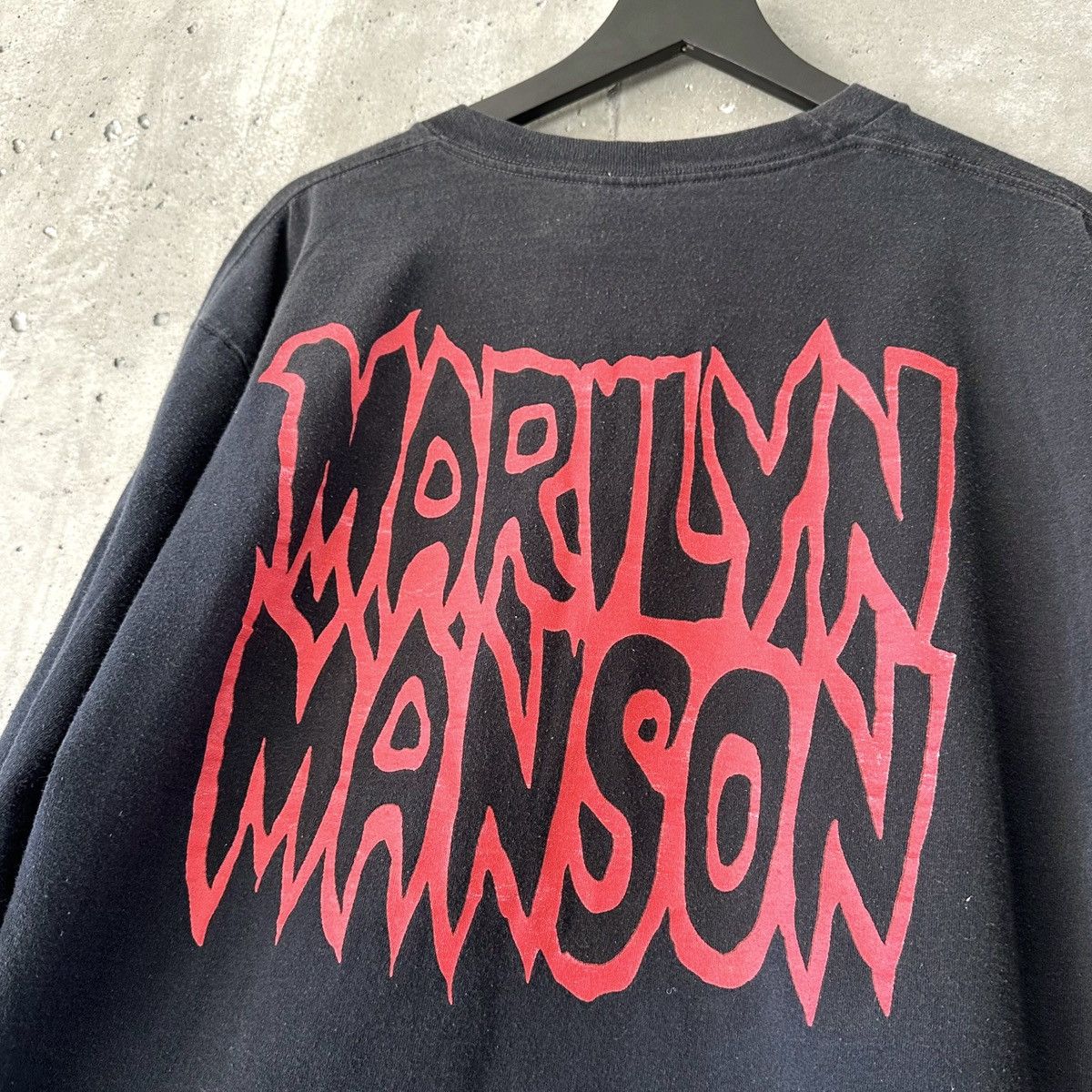 Vintage 90’s Marlyn Manson “SATANIC ARMY” Longsleeve Shirt Size US XL / EU 56 / 4 - 4 Thumbnail