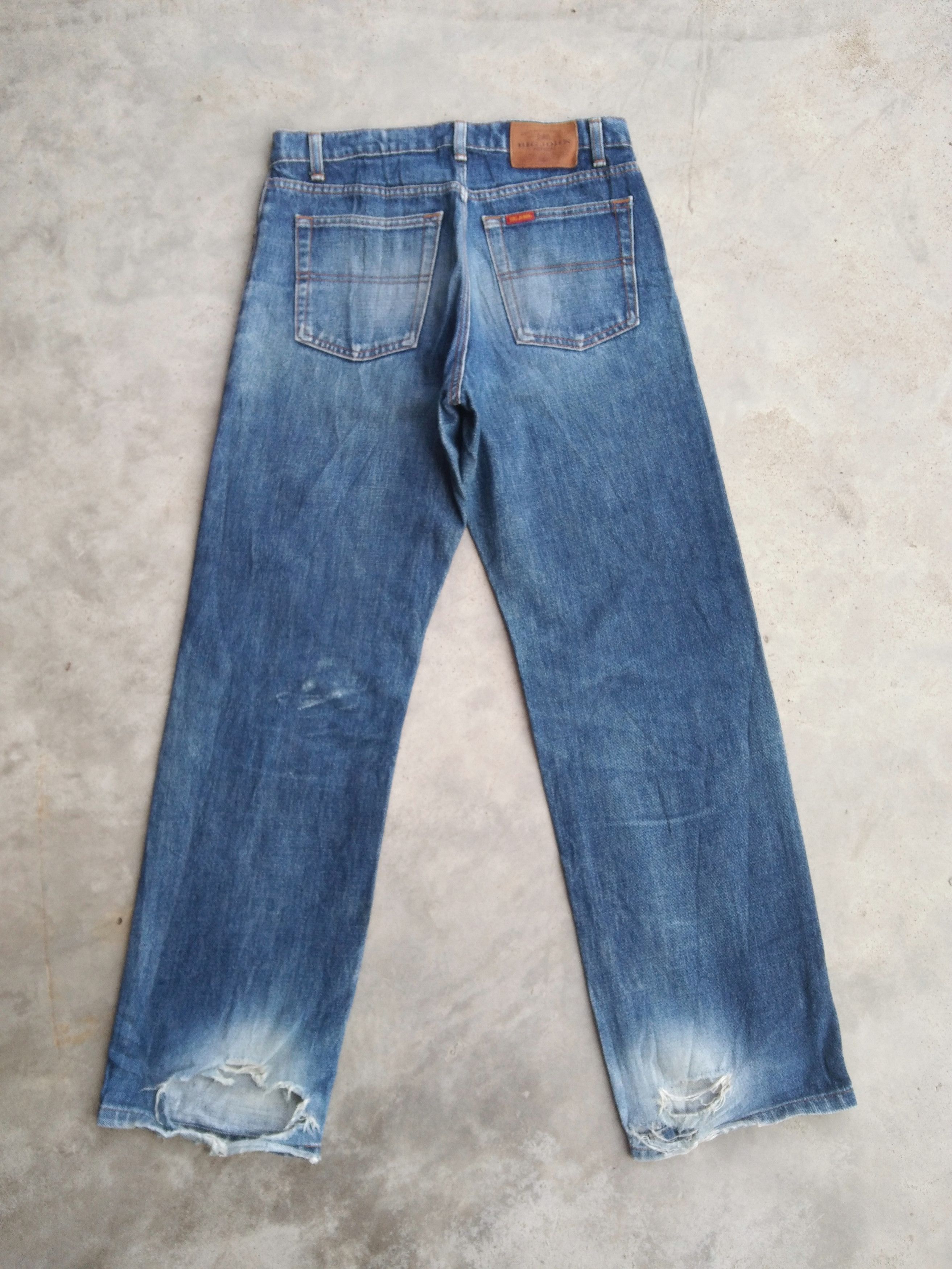 Japanese Brand 90s Vintage Big John Distressed Jeans 29x30 Size US 29 - 2 Thumbnail