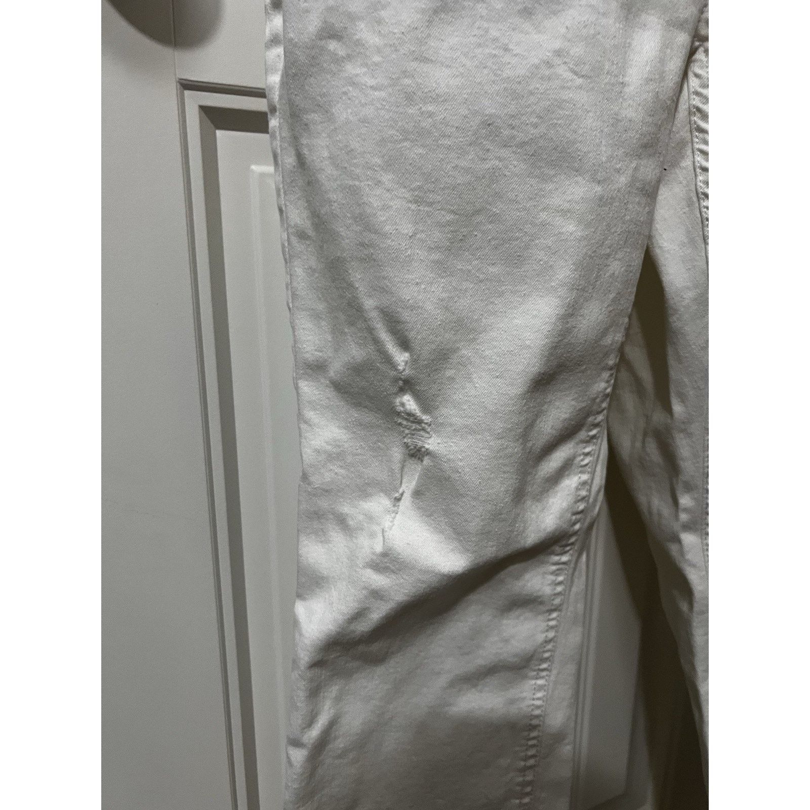 Lauren Conrad LC Lauren Conrad Jeans Women’s Skinny Ankle Distressed Pants Size 29" - 3 Thumbnail