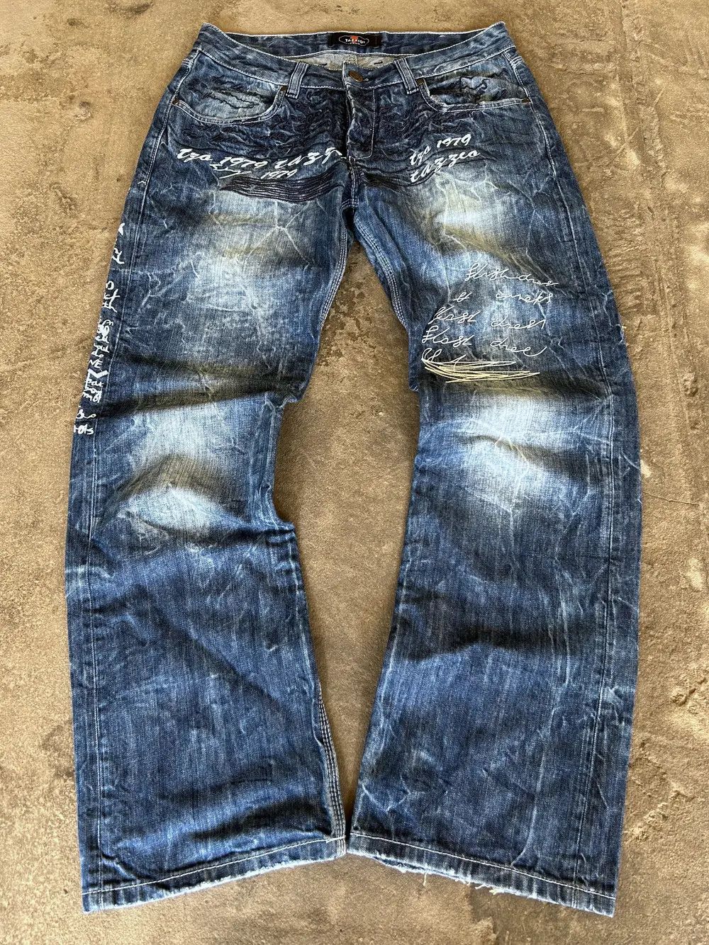 Hysteric Glamour × Japanese Brand Japanese Crazy Ed Hardy Style Distressed Washed Jeans Size US 32 / EU 48 - 1 Thumbnail