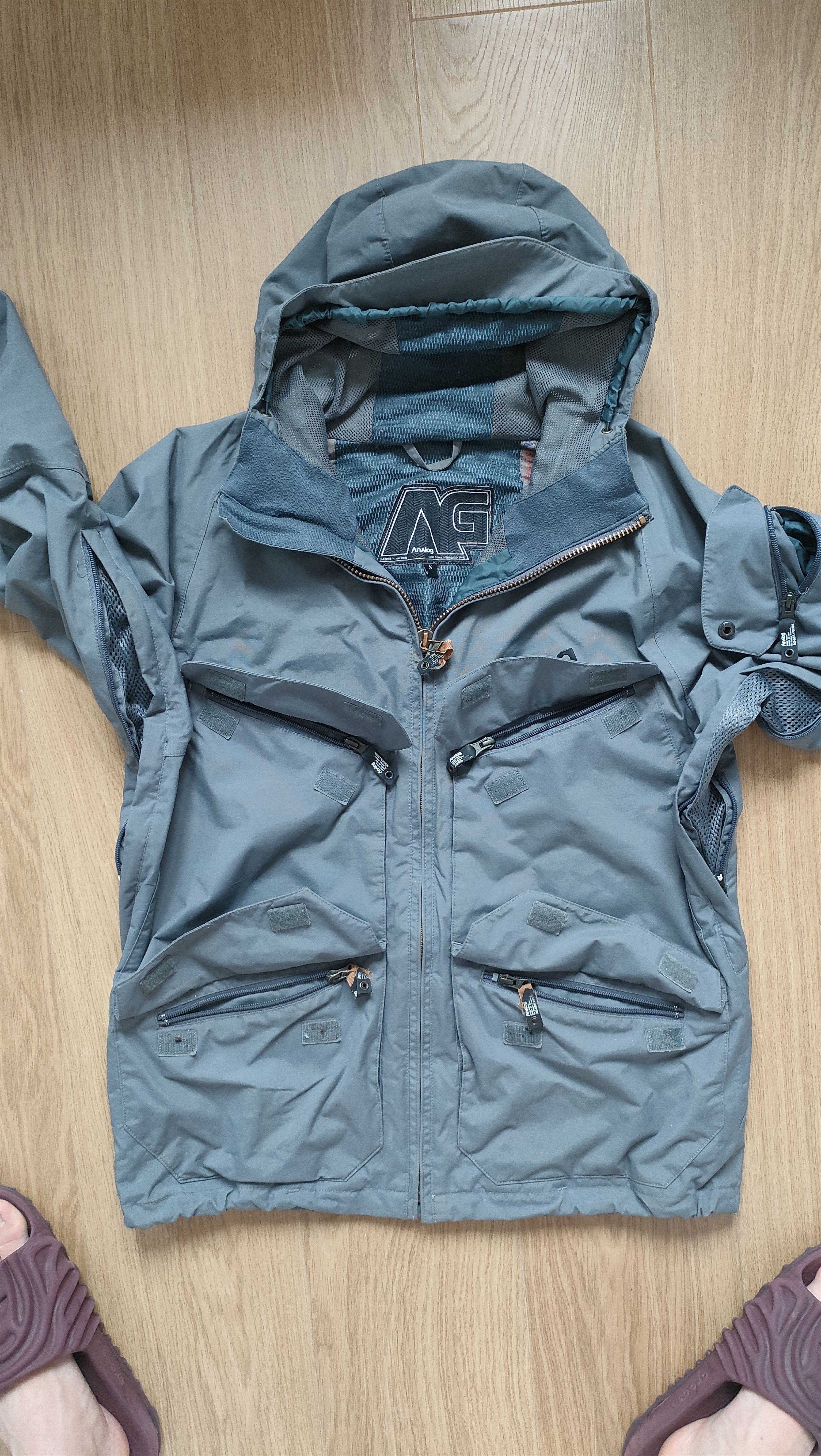 Analog 2000s ANALOG Shield ski jacket Size US S / EU 44-46 / 1 - 2 Thumbnail