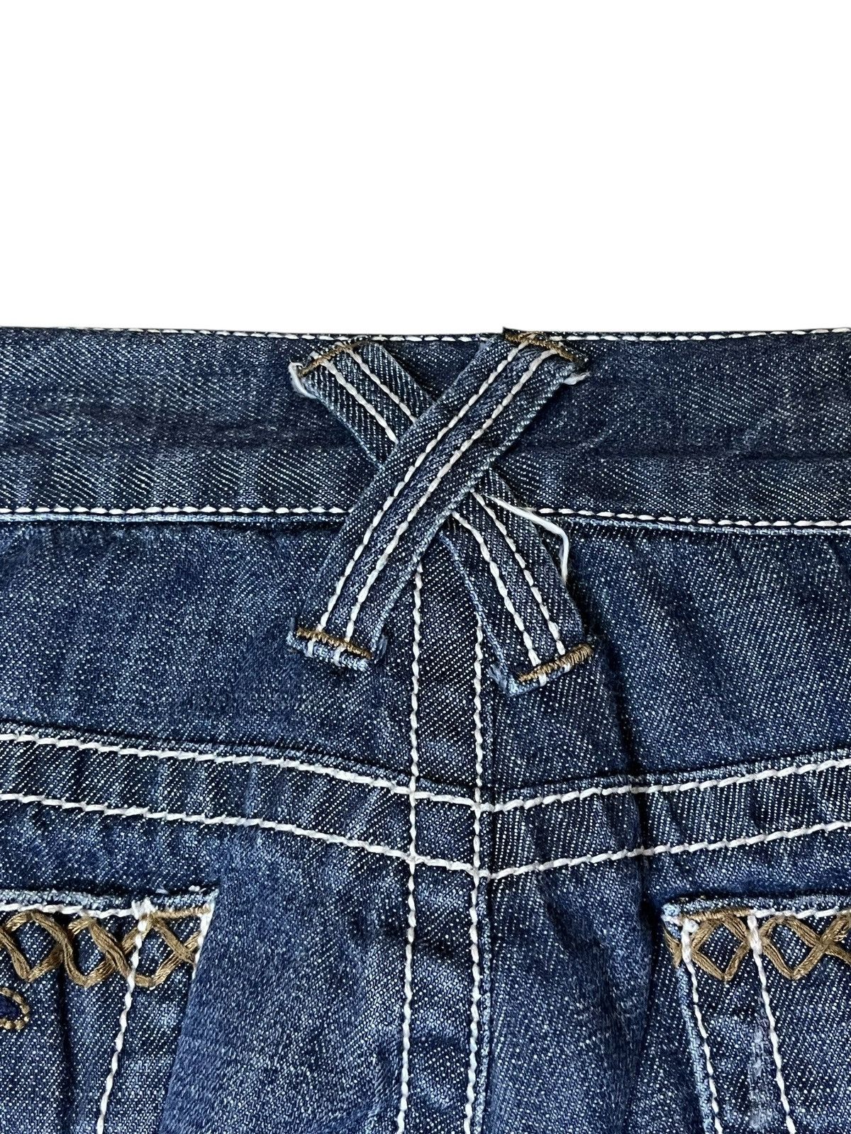 Japanese Brand ARCHIVE JAPANESE CULTURE EXTREME COUTURE STRAIGHT CUT JEANS Size US 37 - 11 Thumbnail