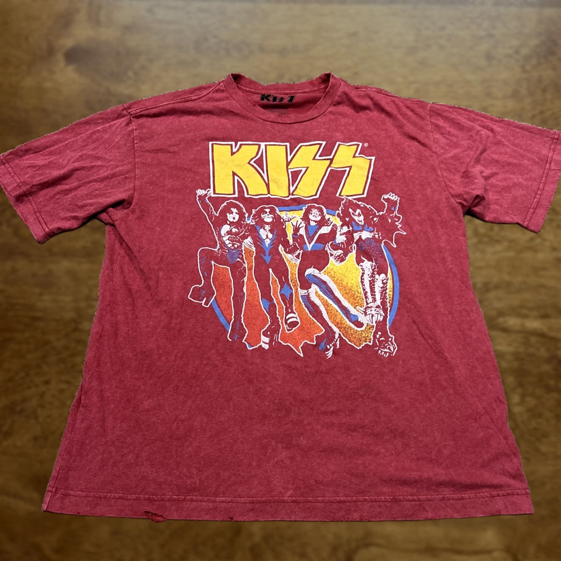 Vintage VINTAGE KISS Destroyer Album Shirt Red M T-Shirt Men Rock Hard Rock Metal Band Size M Size US M / EU 48-50 / 2 - 1 Thumbnail