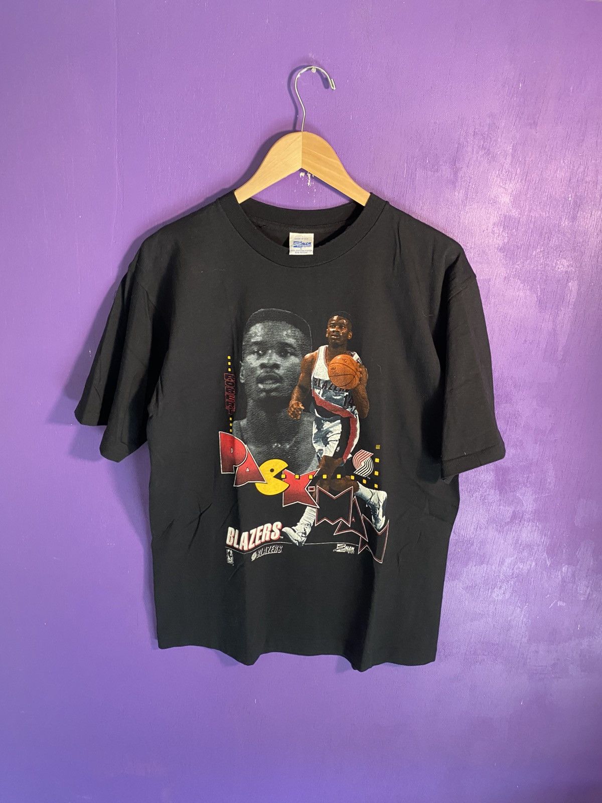 Salem Sportswear Vintage 90s Salem trailblazers Robert Pac-man player tee Size US L / EU 52-54 / 3 - 1 Thumbnail