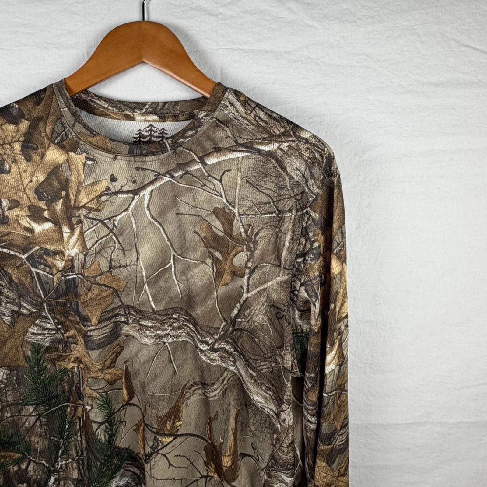 Realtree Tallwoods Element Wear Realtree camo long sleeve shirt #camo Size US M / EU 48-50 / 2 - 3 Thumbnail