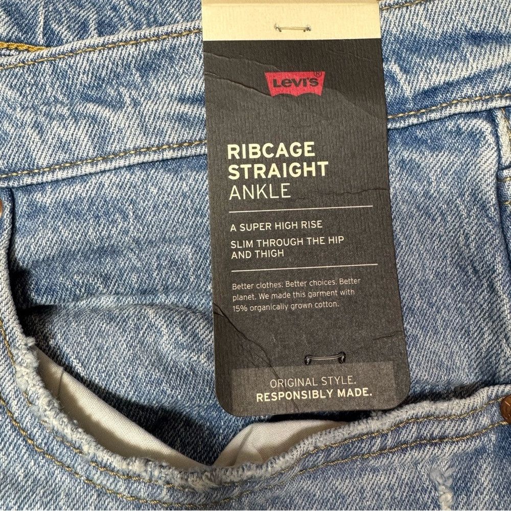 Levi's NWT New $108 Levi's Ribcage Straight Ankle Jeans Size 18W Size 40" / US 18 - 6 Thumbnail