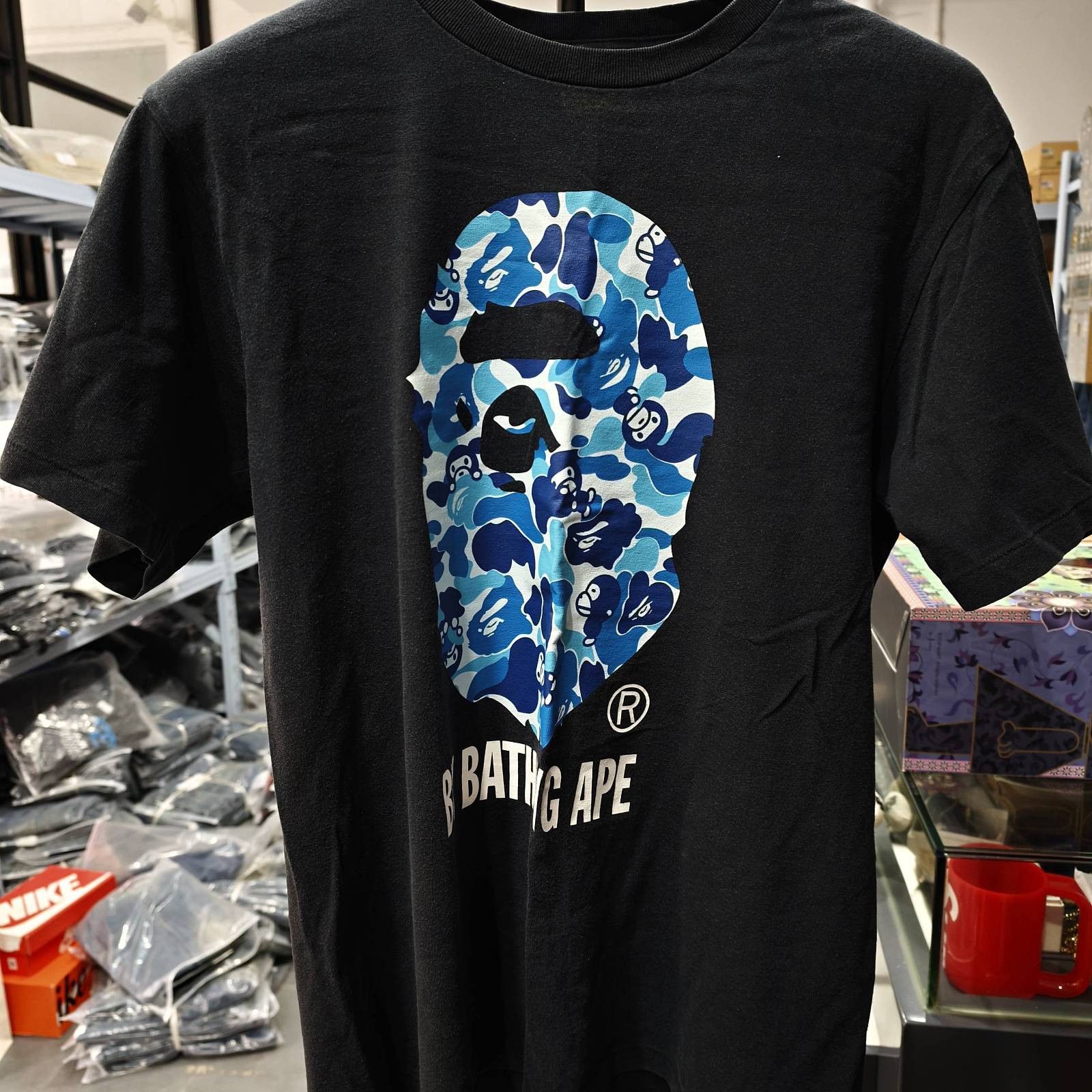 Bape A BATHING APE Ape Head T-Shirt Size M Size US M / EU 48-50 / 2 - 1 Thumbnail
