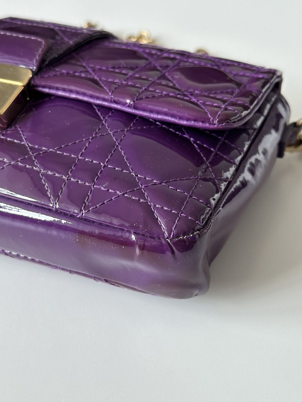 Christian Dior Monsieur × Dior × Vintage Dior Cannage Miss Dior Purple Quilted Patent Promenade Pouch Size ONE SIZE - 12 Thumbnail